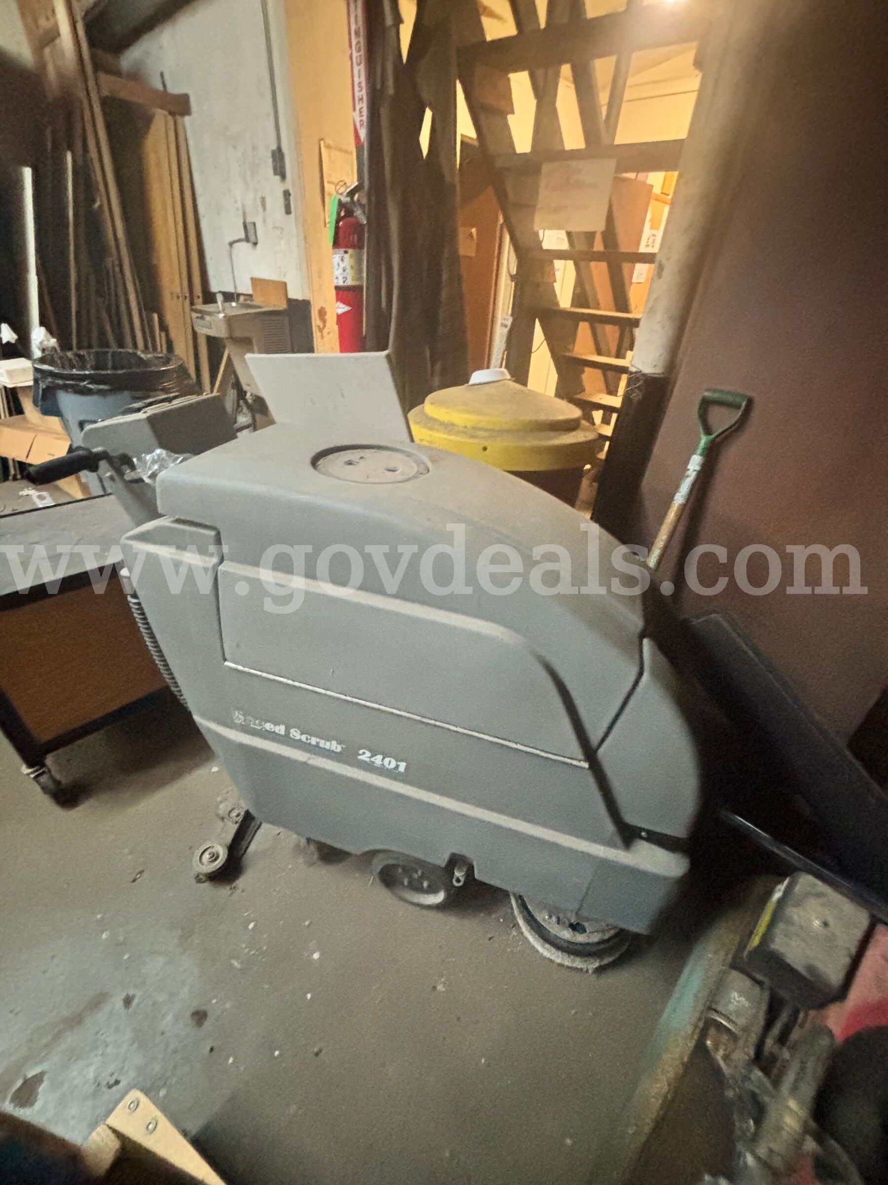 Nobles/Tennant Speed Scrub 2401 Walk-Behind Floor Scrubber – 24VDC