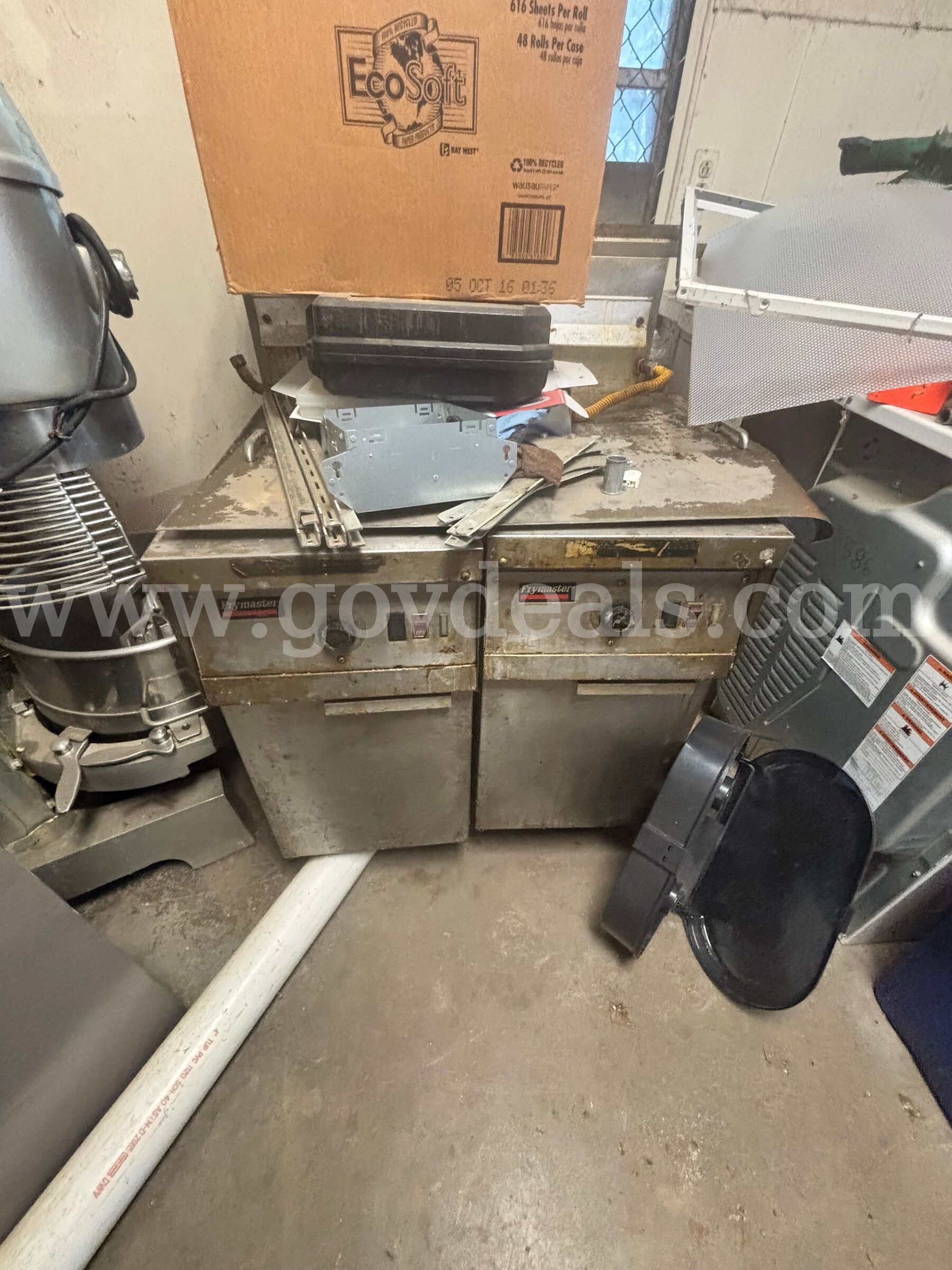 Lot of (2) Frymaster Commercial Electric Deep Fryers (Untested)   Government Surplus Auction - Photo #2