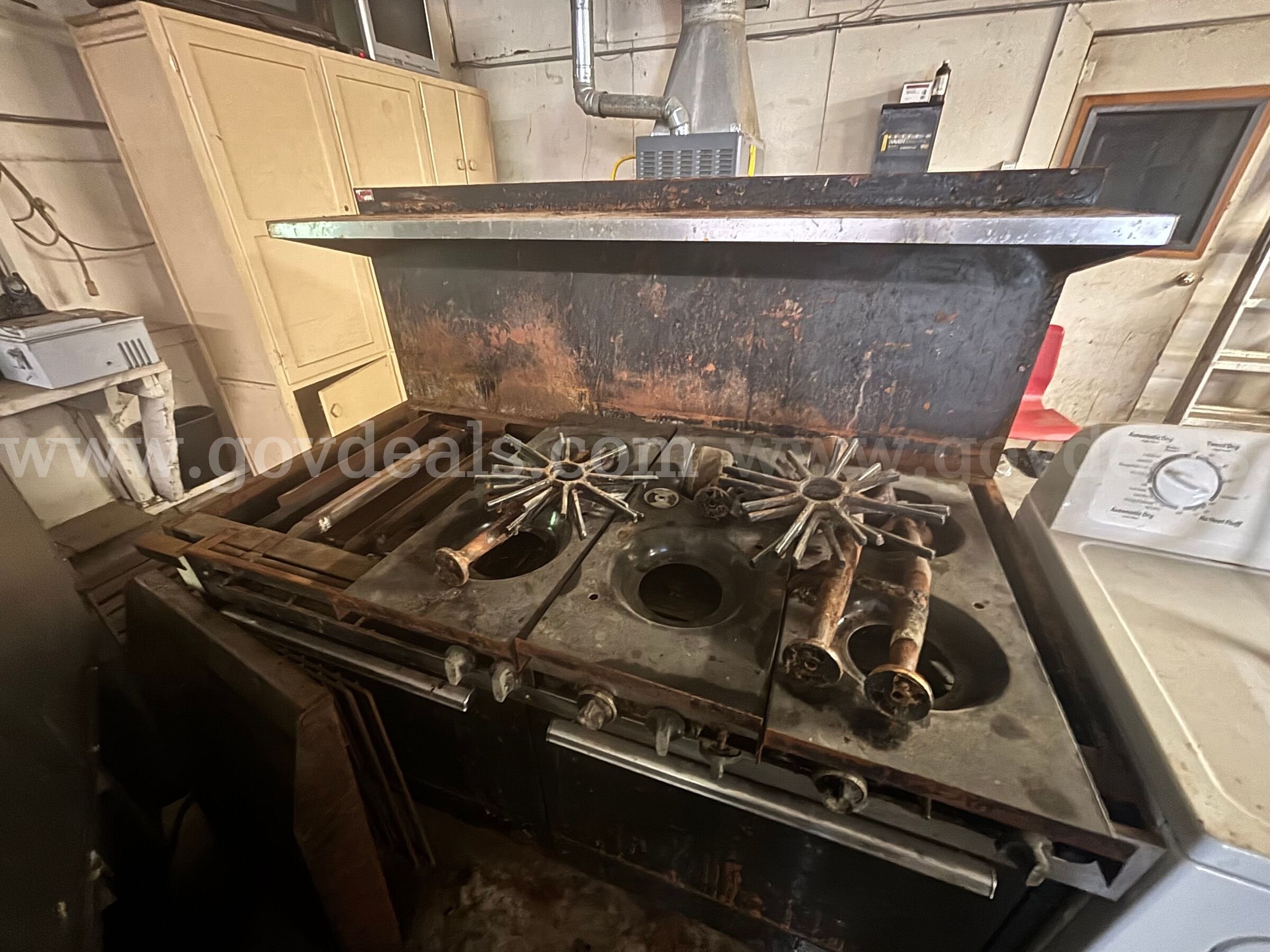 Lot of (2) Commercial Electric Ovens/Ranges – One Working, One Needs Repair   Government Surplus Auction - Photo #6