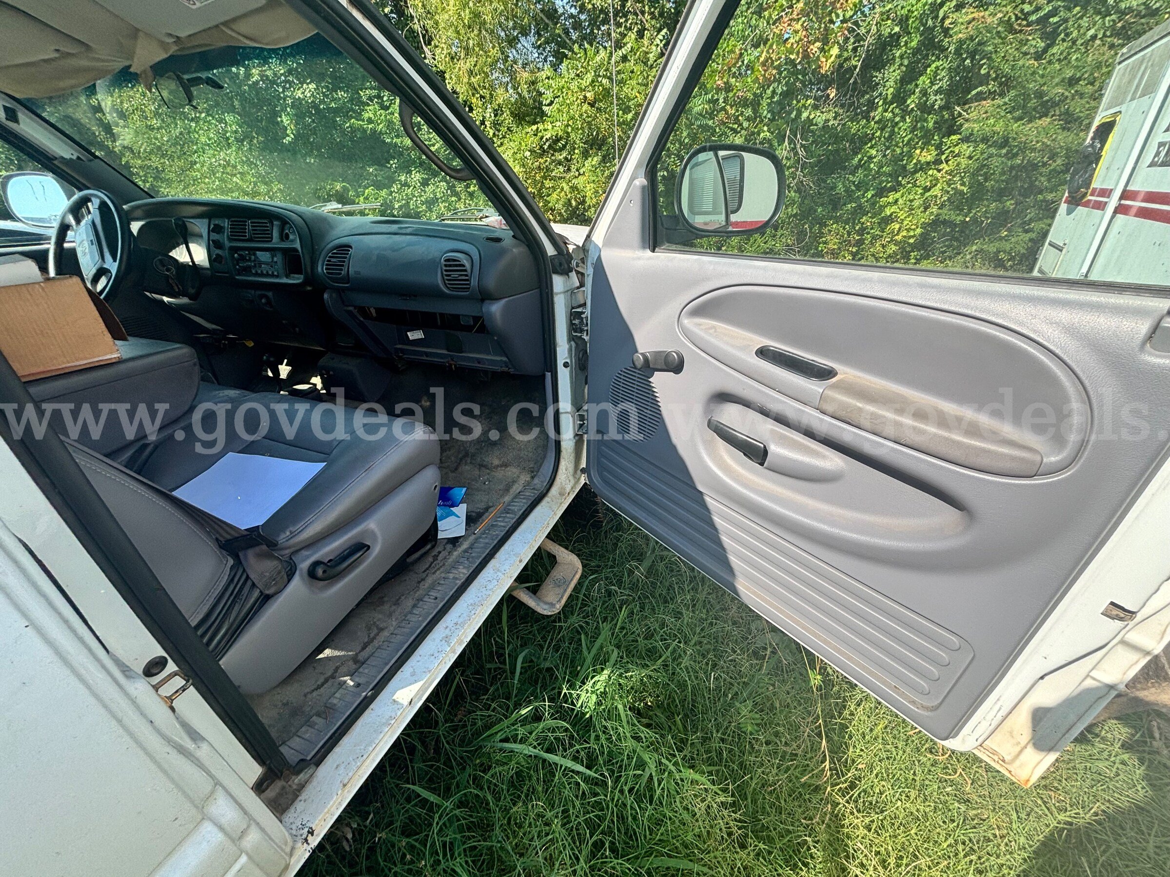 1999 Dodge Ram 1500 Dodge Ram 1500 Government Surplus Auction - Photo #5