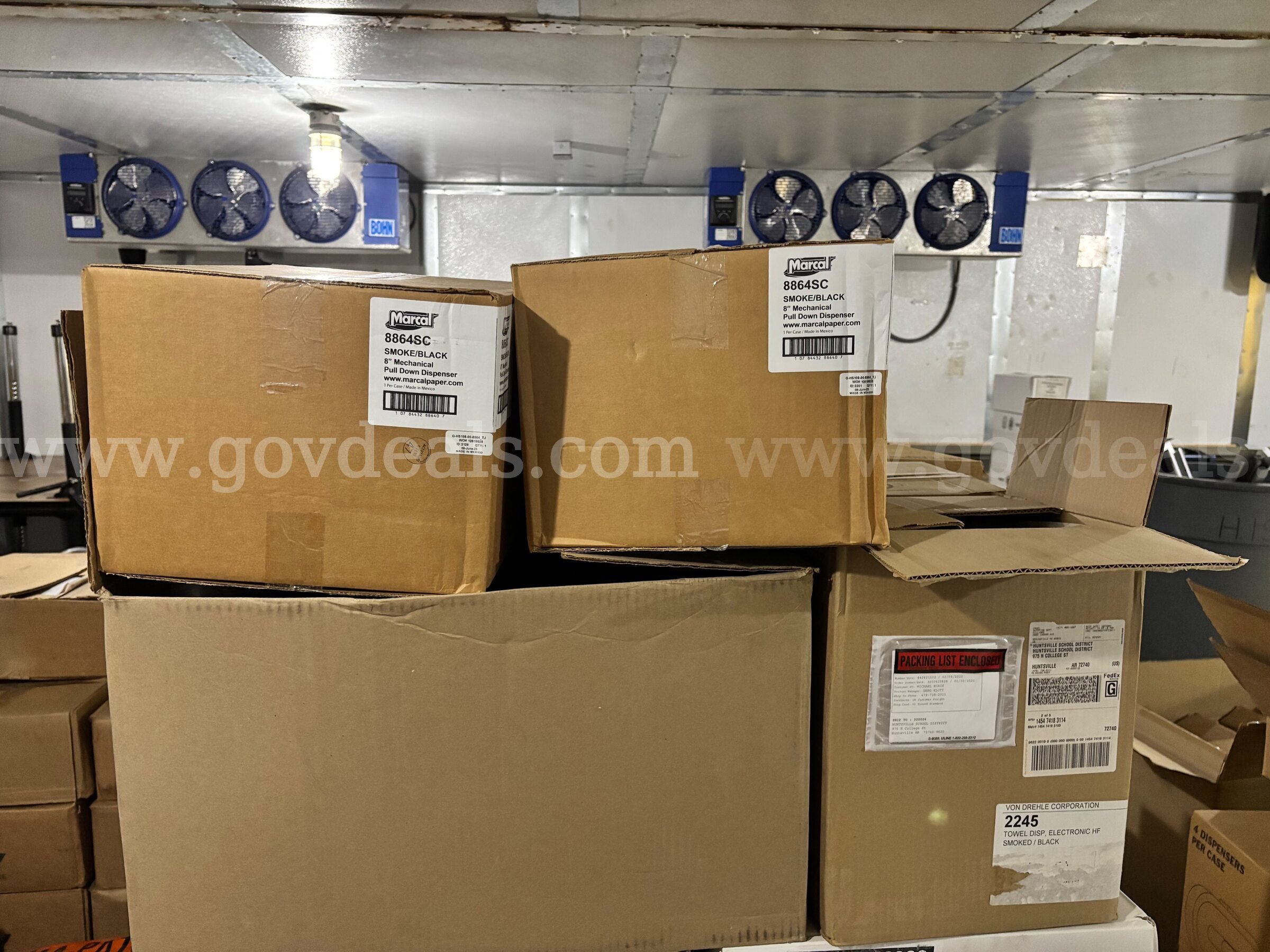 Toilet Paper Dispensers / Hand Sanitizers   Government Surplus Auction - Photo #4