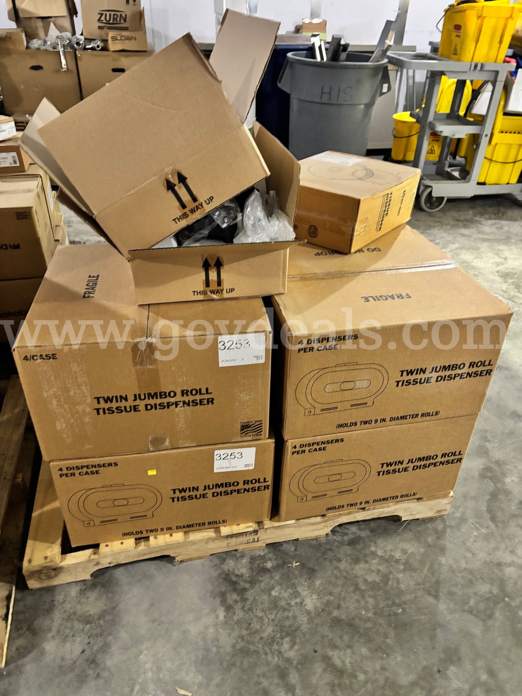 Toilet Paper Dispensers / Hand Sanitizers   Government Surplus Auction - Photo #5
