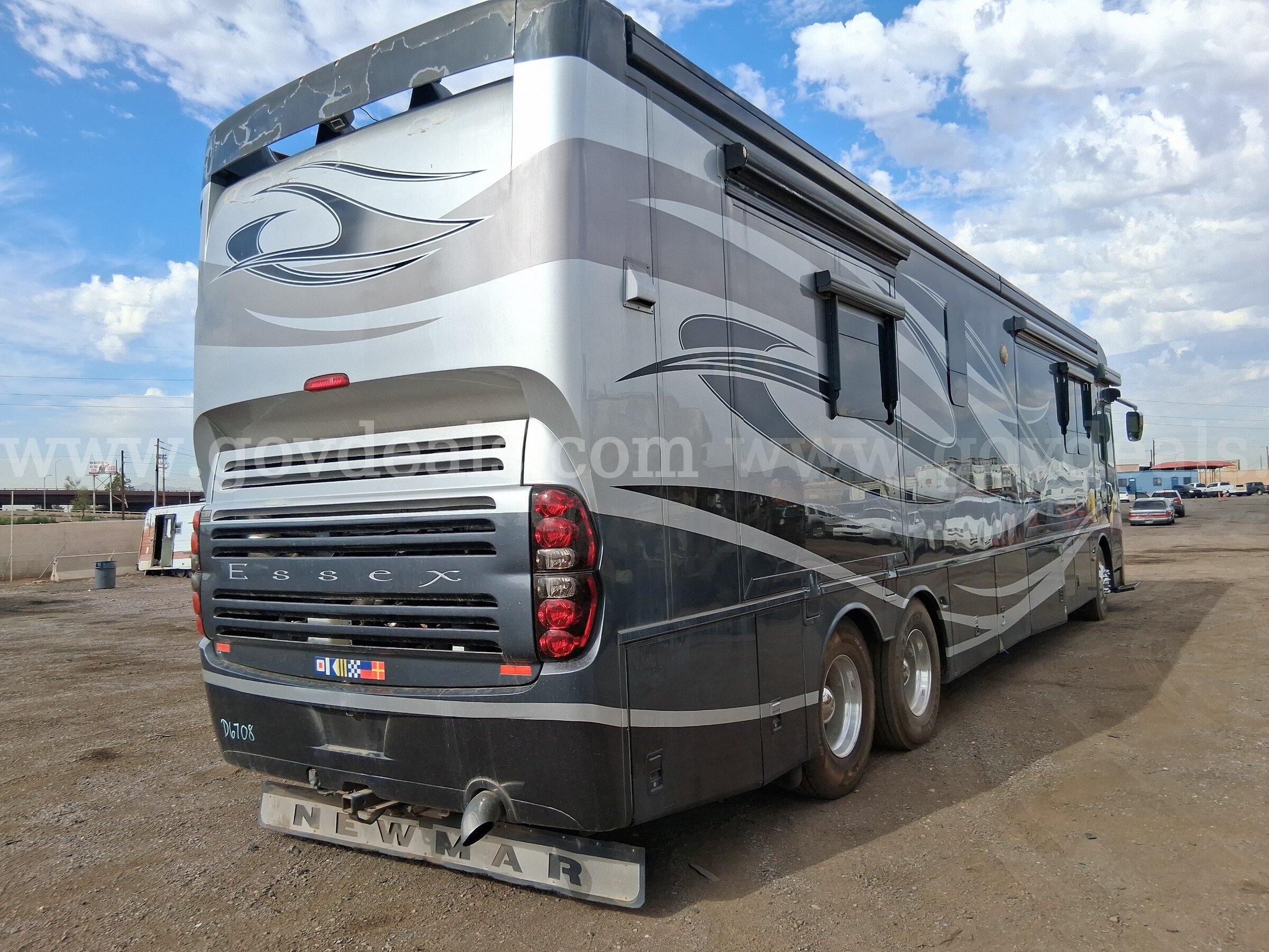 2008 Newmar Essex 4514 Class A Diesel Pusher Motorhome Newmar 4514 Government Surplus Auction - Photo #4
