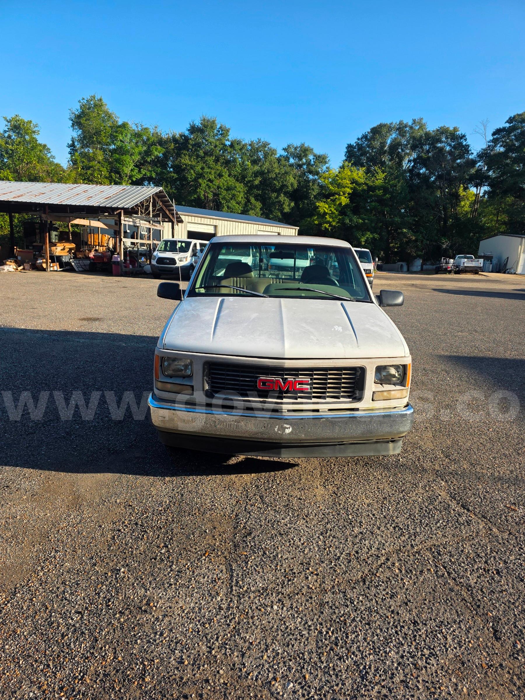 1996 GMC Pickup 1500 GMC 1500 Government Surplus Auction - Photo #4