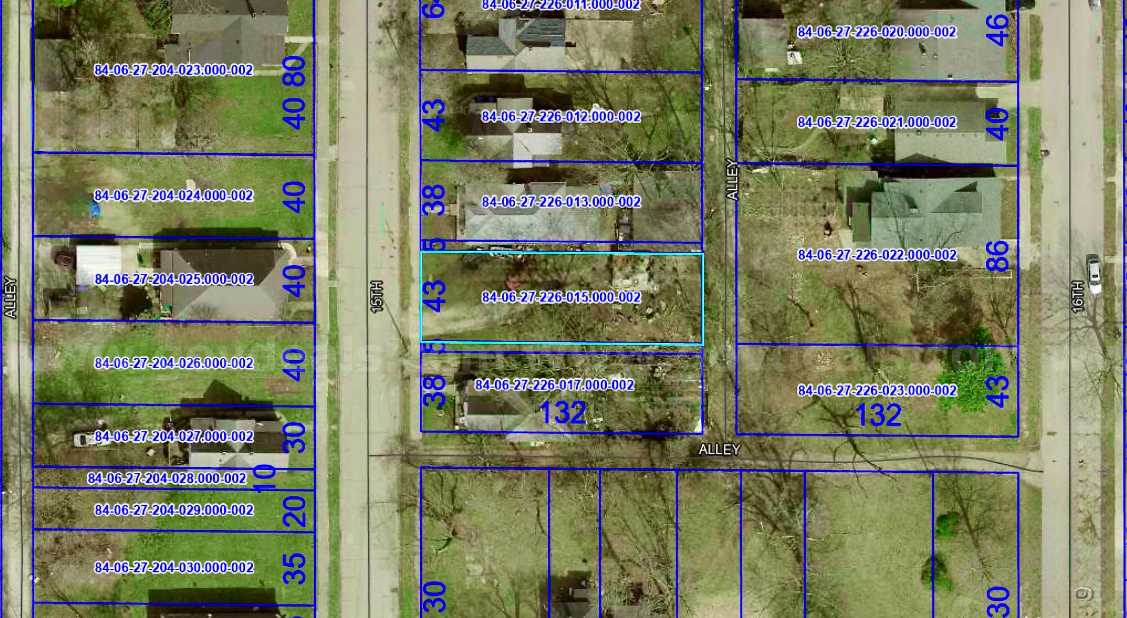Large Residential Lot 1.2 Miles from Indiana State University   Government Surplus Auction - Photo #2