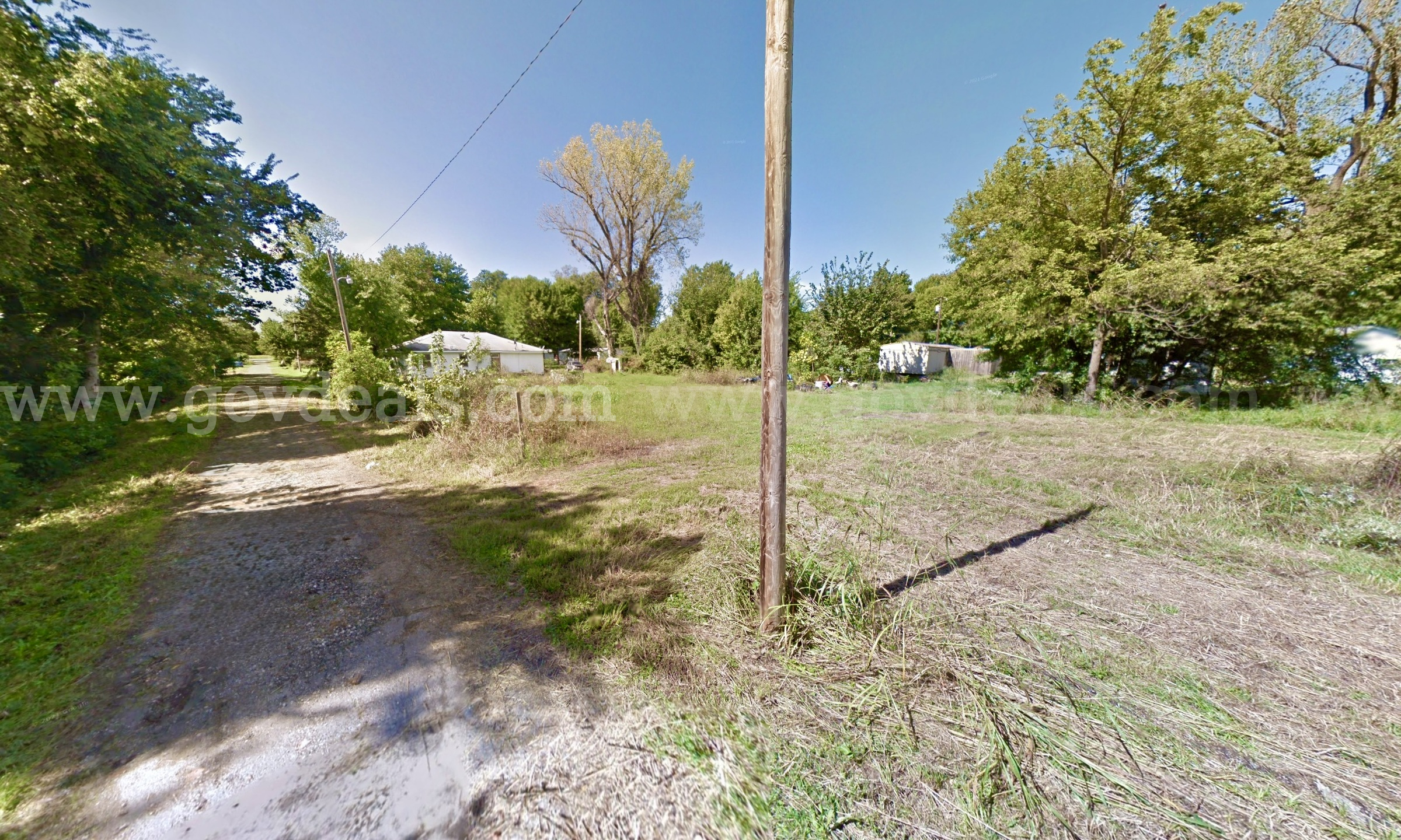 Large Lot (175' X 100') in Southern Illinois (TOWN OF URBANDALE)