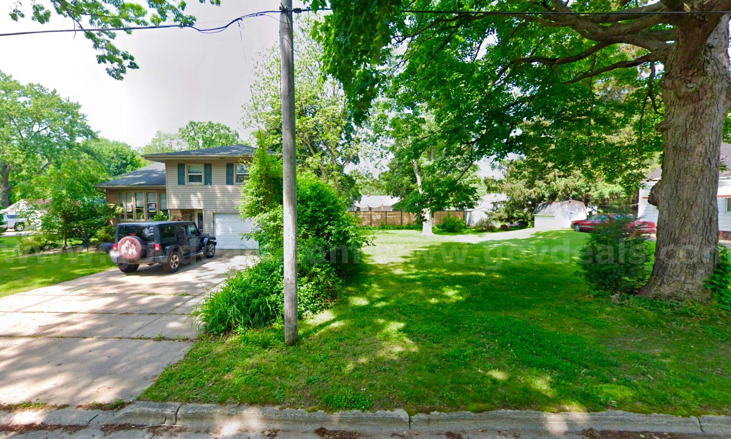 Residential City Lot in Mount Morris, MI (7.9 Miles from University of Michigan)   Government Surplus Auction - Photo #2