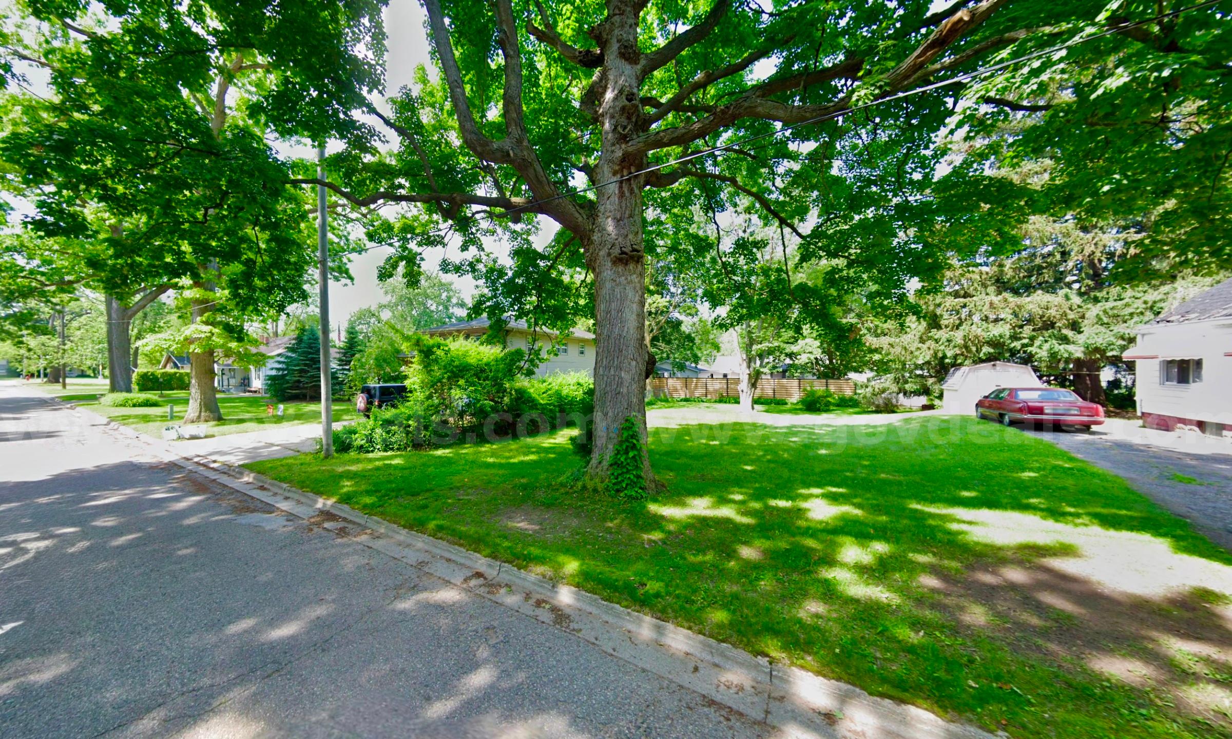 Residential City Lot in Mount Morris, MI (7.9 Miles from University of Michigan)   Government Surplus Auction - Photo #3