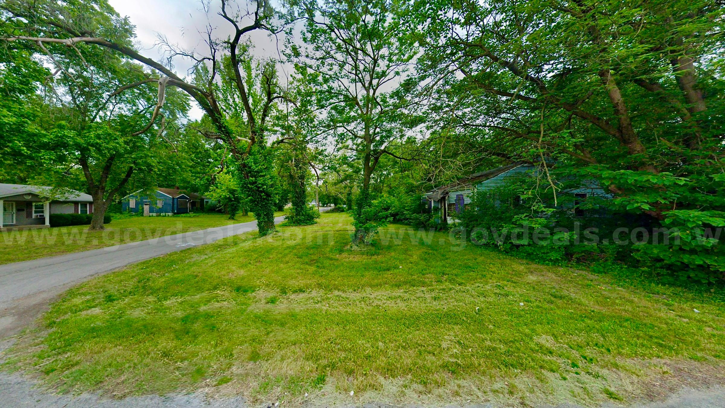 (200 X 125 Sq ft)Large 5-adjacent Residential City Lots about 7 Miles from Downtown St. Louis  200 Government Surplus Auction - Photo #3