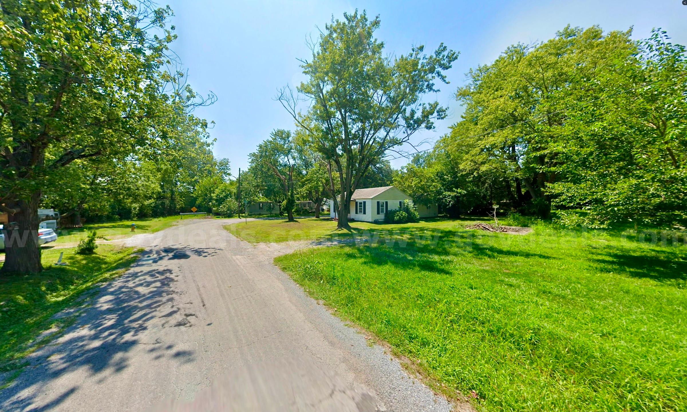 Large 50 X 152 Sq ft (0.17 Acres) Lot in Mount Vernon, IL Nissan Frontier Government Surplus Auction - Photo #5