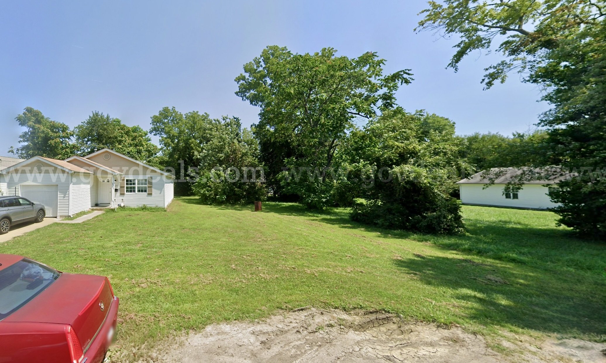 Large 50 X 150 Sq ft (0.17 Acres) Lot in Mount Vernon, IL Nissan Frontier Government Surplus Auction - Photo #4