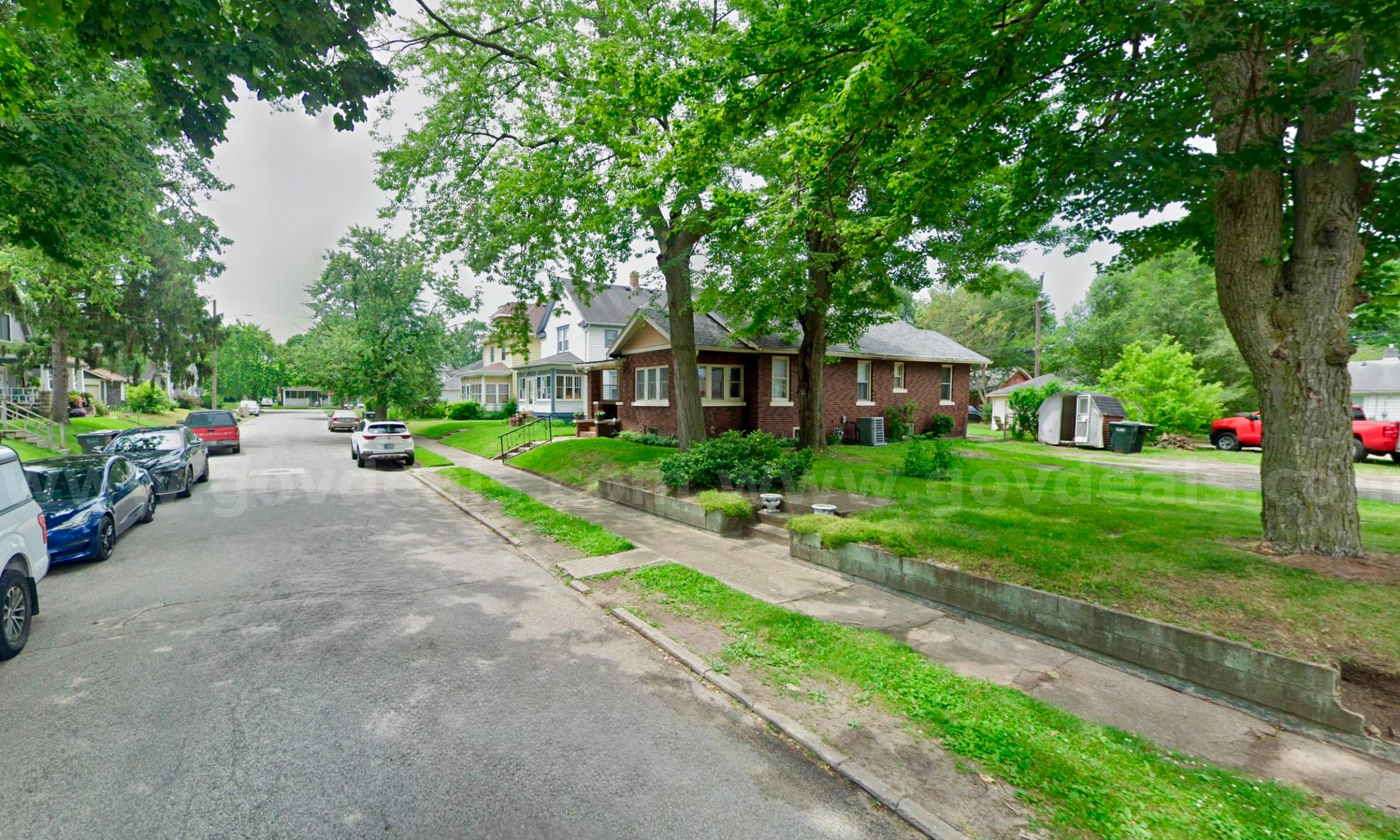 Large Residential Lot 2.6 Miles from University of Notre Dame   Government Surplus Auction - Photo #3