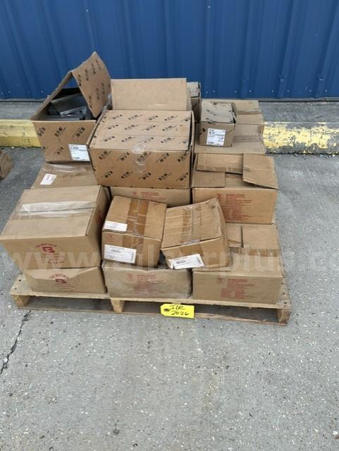 Fittings, Couplings, Unions, Tees, 1in to 2in, CL 3000, Bonney Forge, NEW, 1 LOT  3000 Government Surplus Auction - Photo #2
