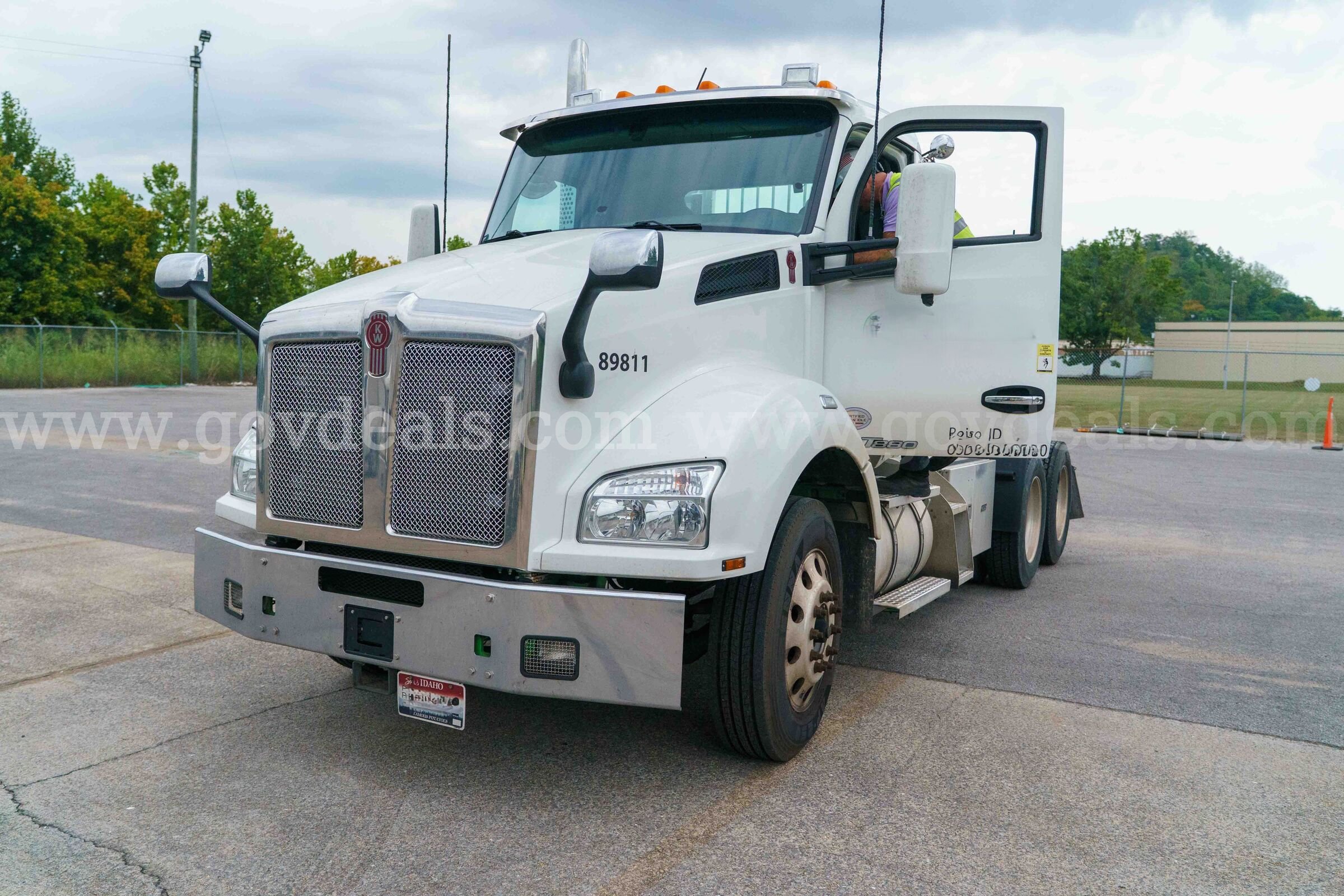 2021 Kenworth T880 T/A Truck Tractor-Inoperable