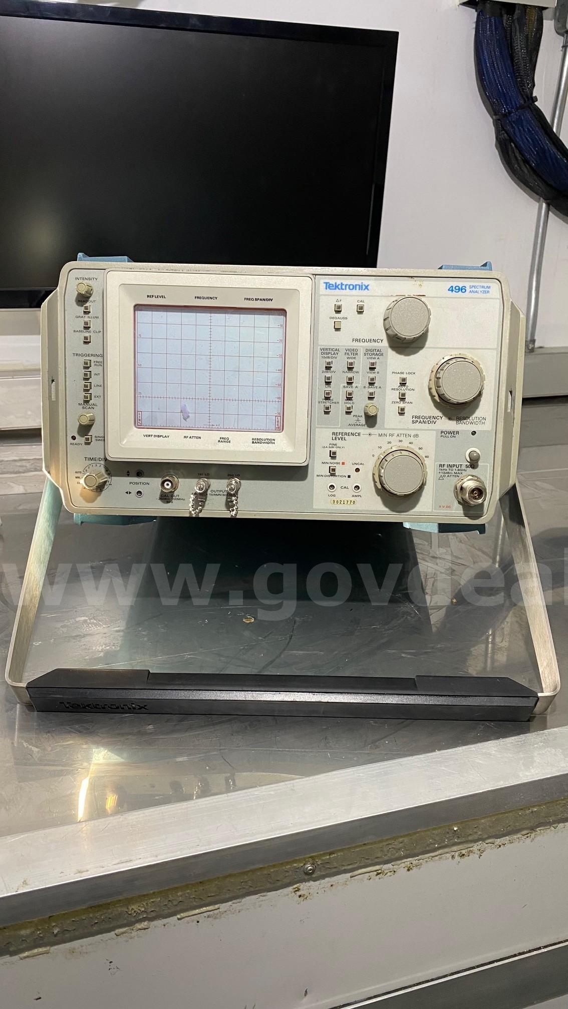 Portable Spectrum Analyzer   Government Surplus Auction - Photo #2