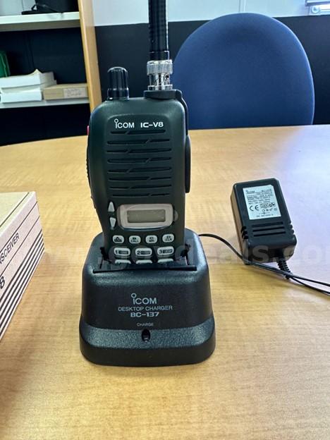 icom IC-V8 VHF Transceiver Dodge Charger Government Surplus Auction - Photo #3