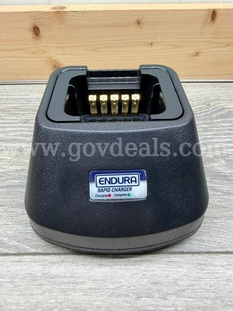 Set of 2 ENDURA HARRIS P7300 single Unit Rapid Charger Dodge Charger Government Surplus Auction - Photo #4