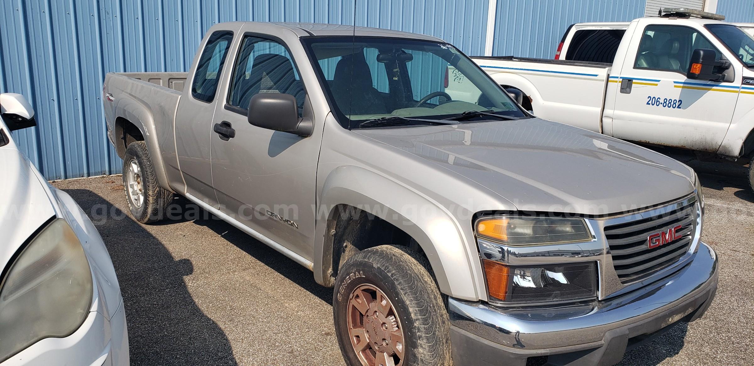 2004 GMC Canyon GMC Canyon Government Surplus Auction - Photo #4