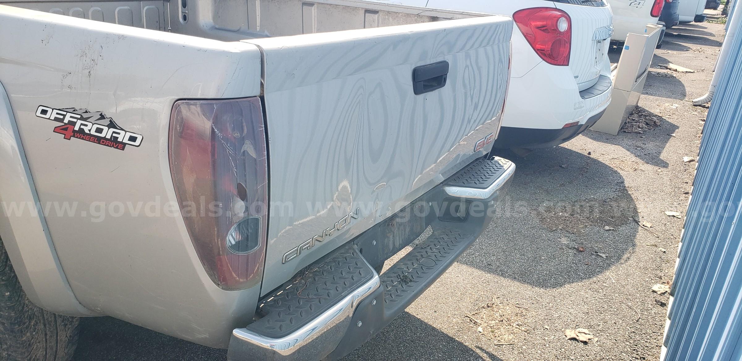 2004 GMC Canyon GMC Canyon Government Surplus Auction - Photo #6