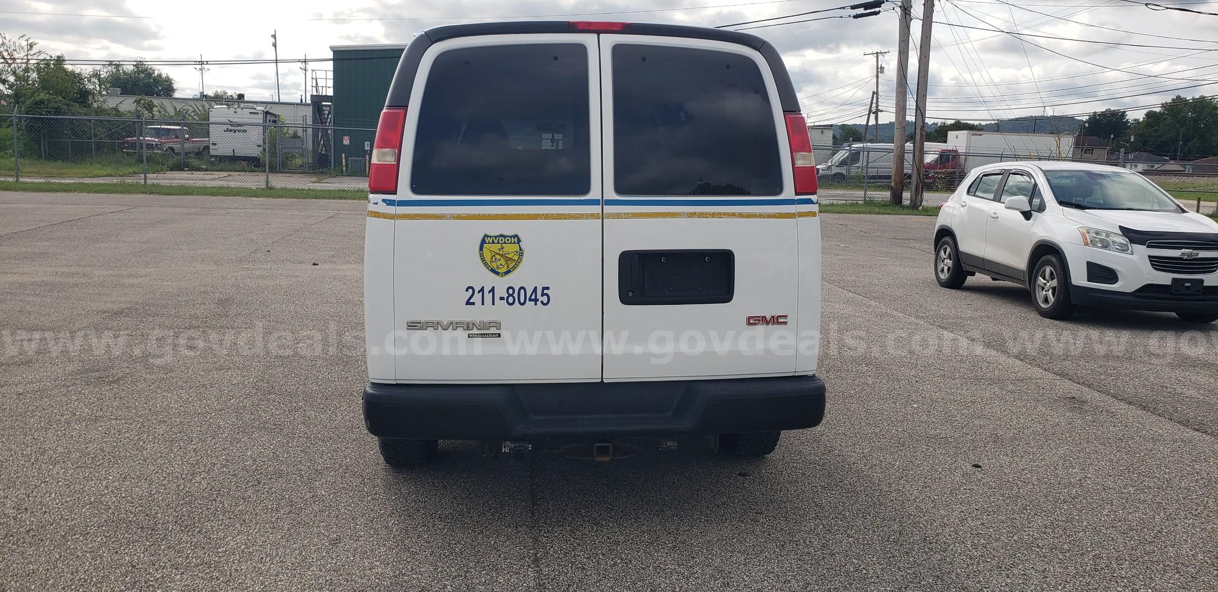 2012 GMC Savana(133807) GMC Savana Government Surplus Auction - Photo #5