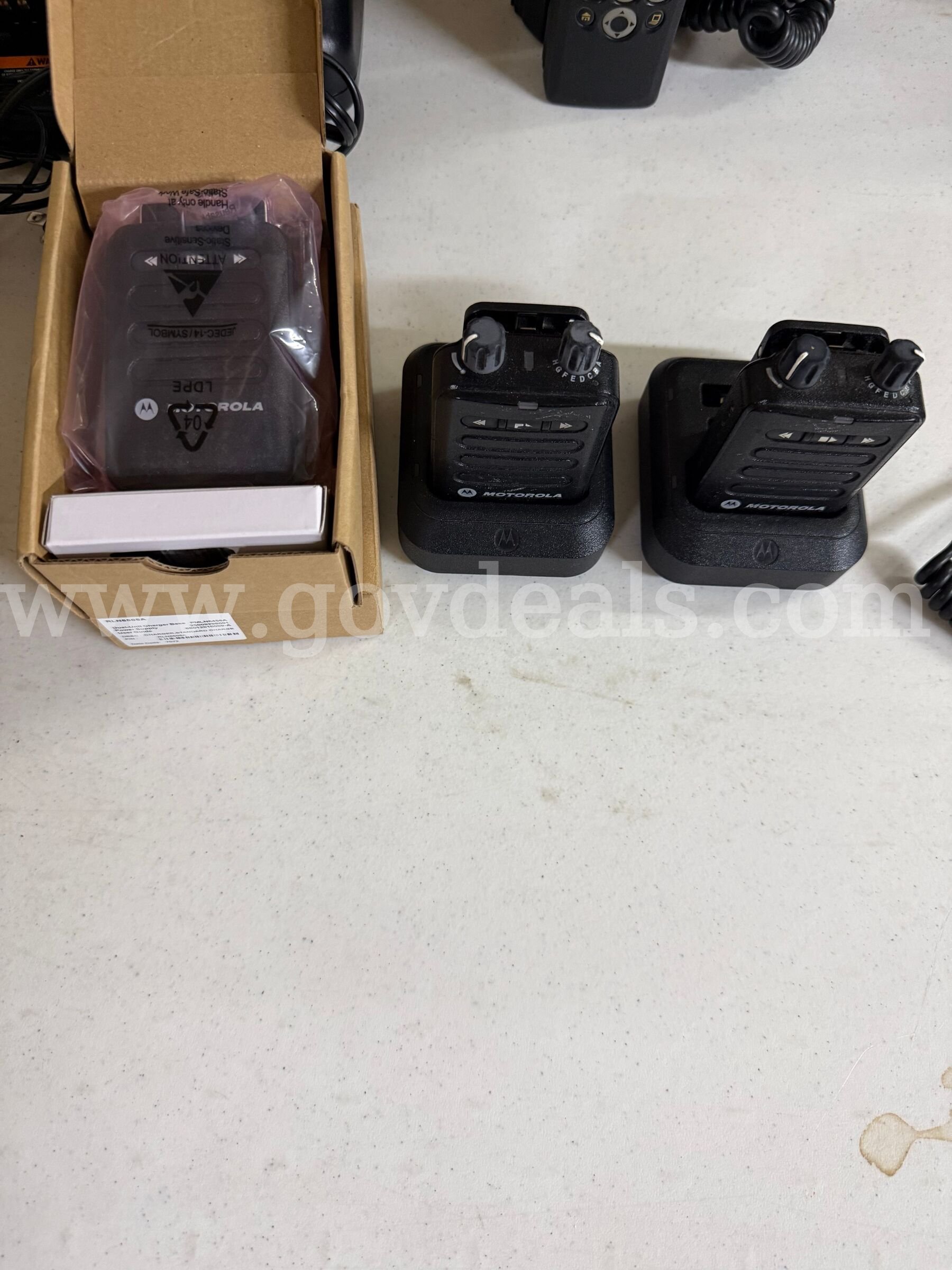 Lot of (3) Minitor VI Pagers Motorola Minitor VI Government Surplus Auction - Primary Photo
