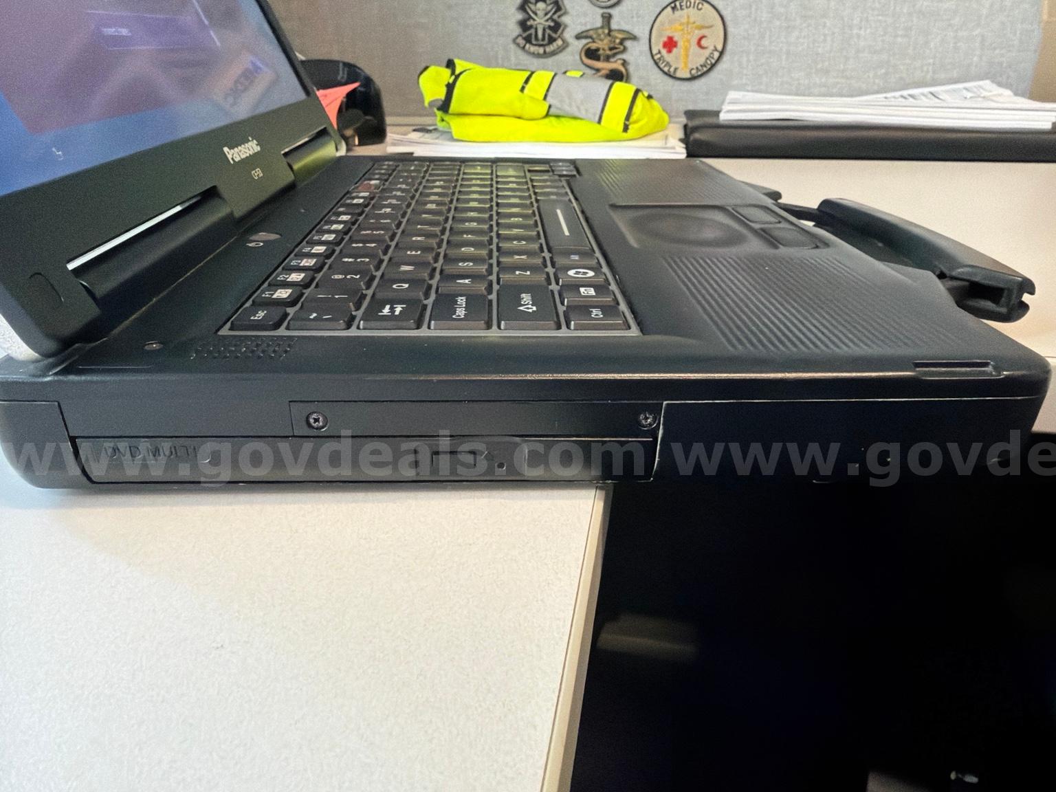 LOT OF (8) Panasonic CF-53 Toughbooks – Working Panasonic CF-53 Toughbook Government Surplus Auction - Photo #6