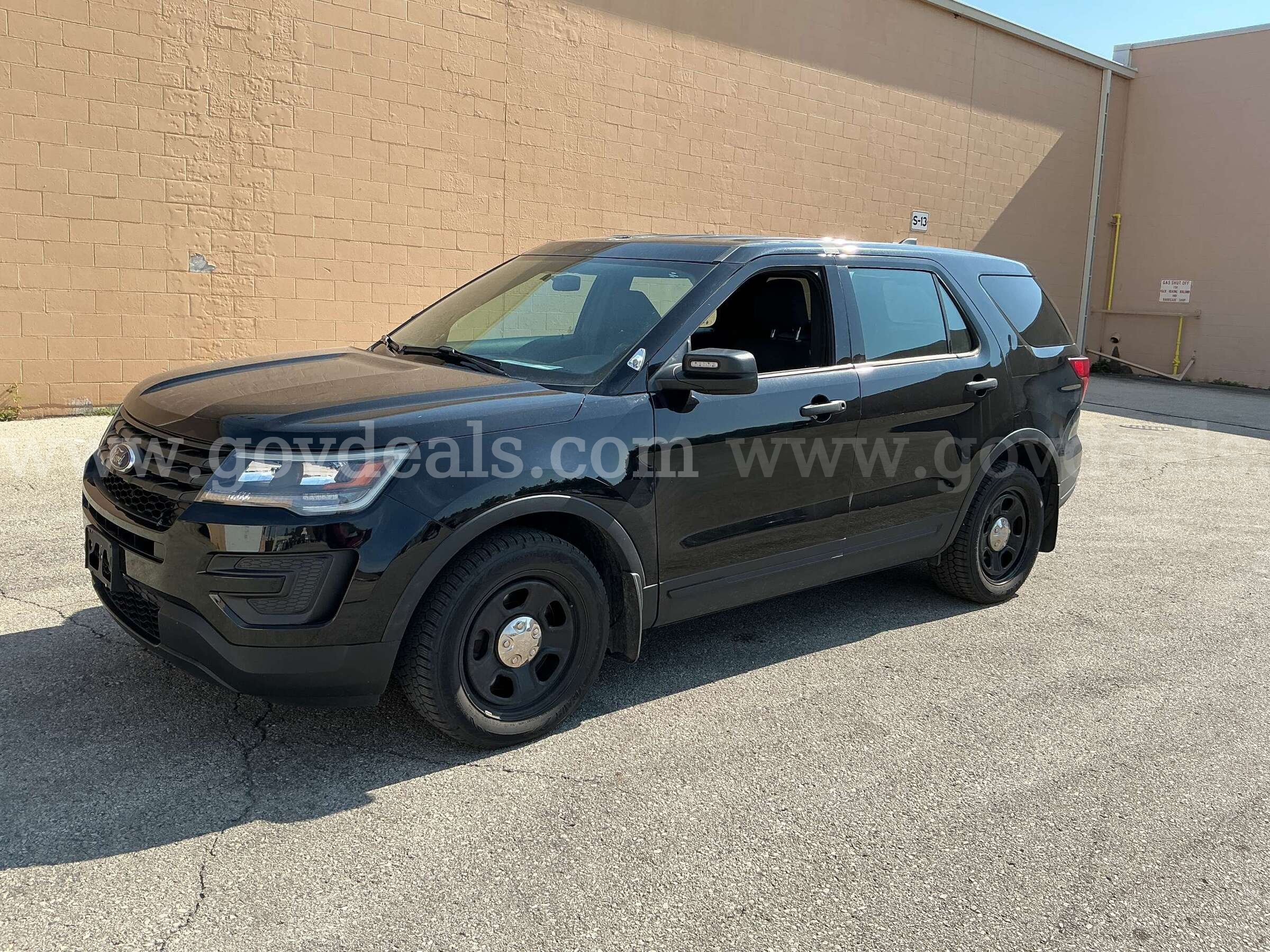 2018 Ford Explorer Ford Explorer Government Surplus Auction - Photo #3