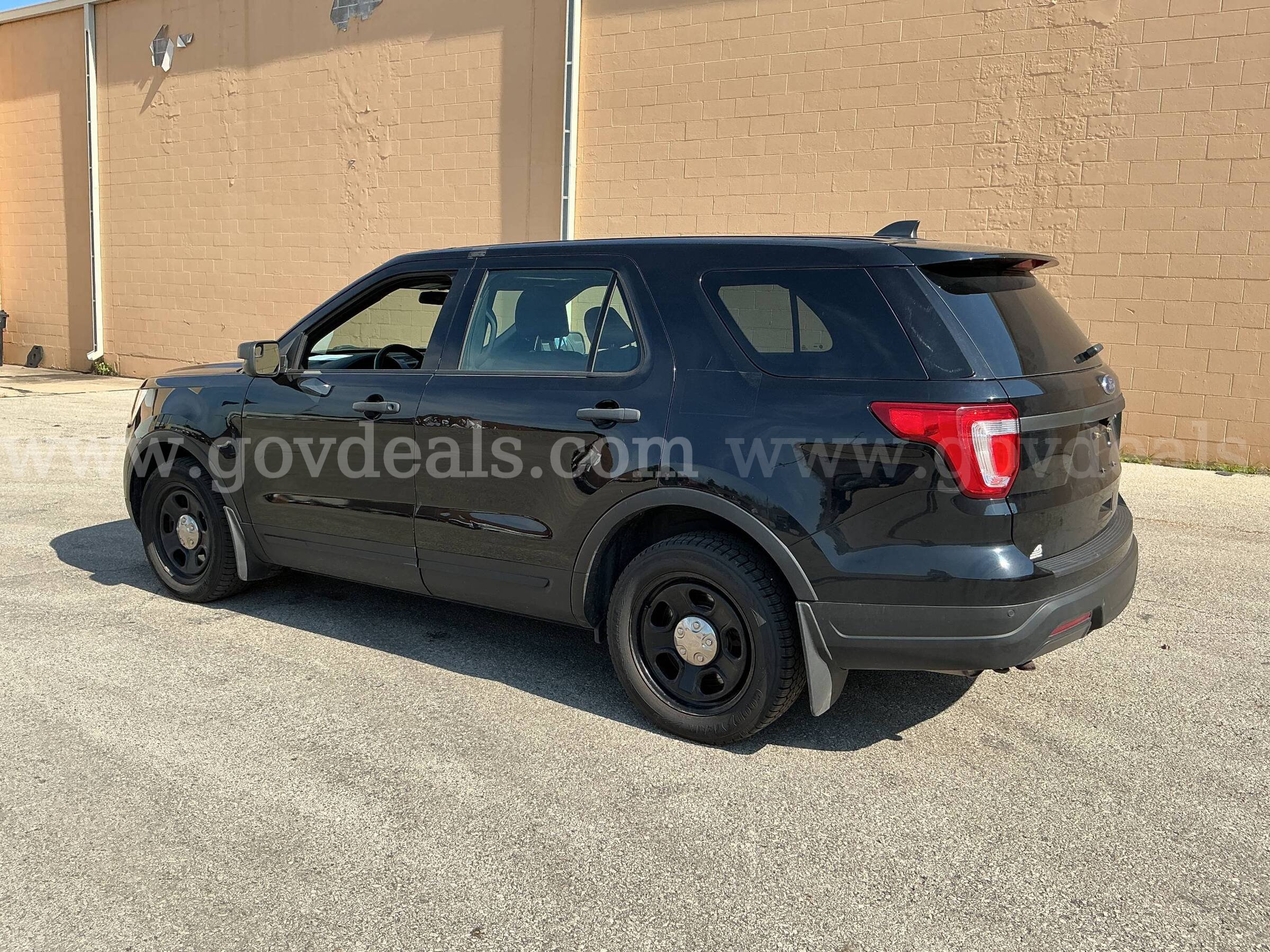 2018 Ford Explorer Ford Explorer Government Surplus Auction - Photo #4