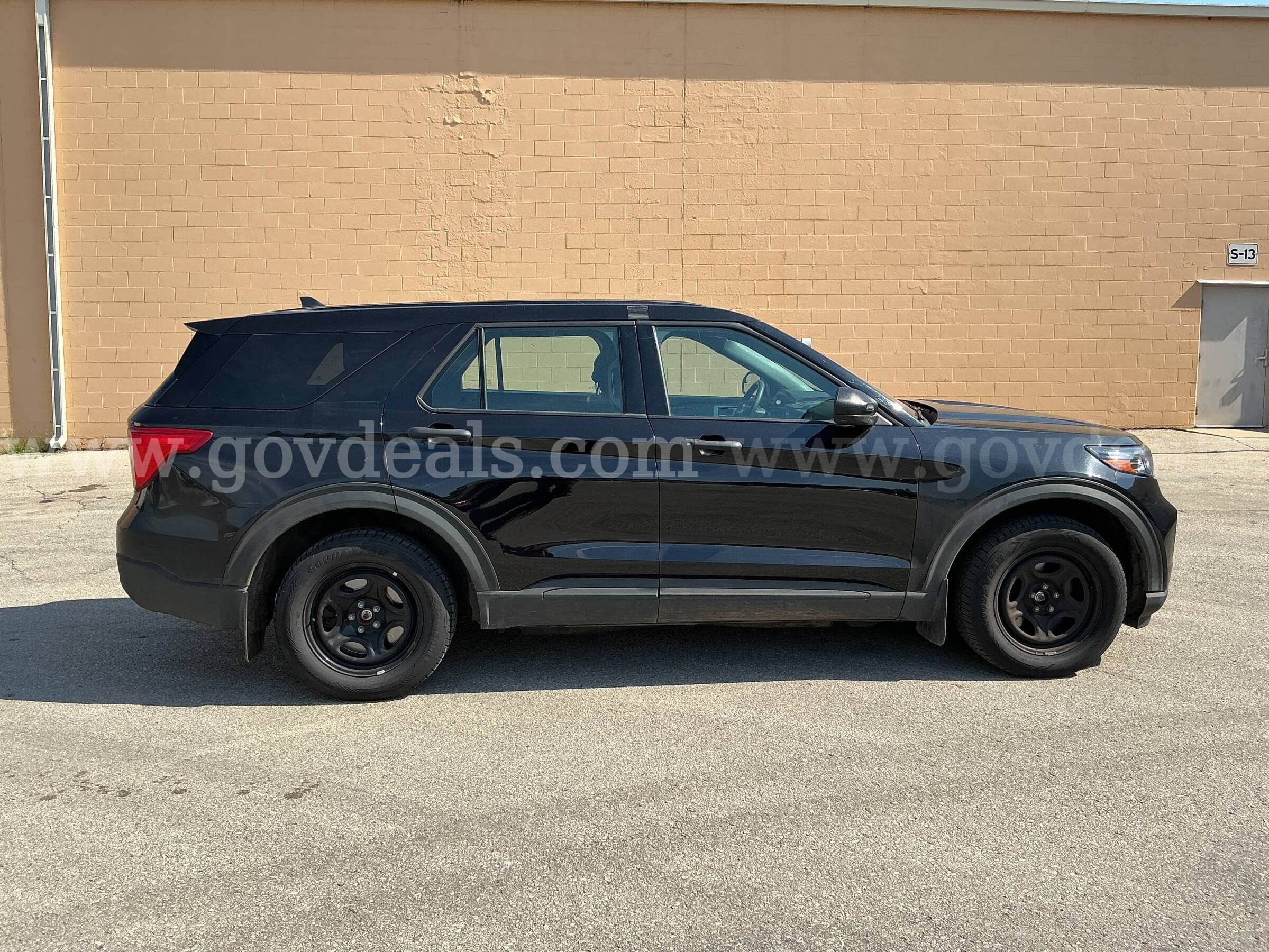2022 Ford Explorer Ford Explorer Government Surplus Auction - Photo #3