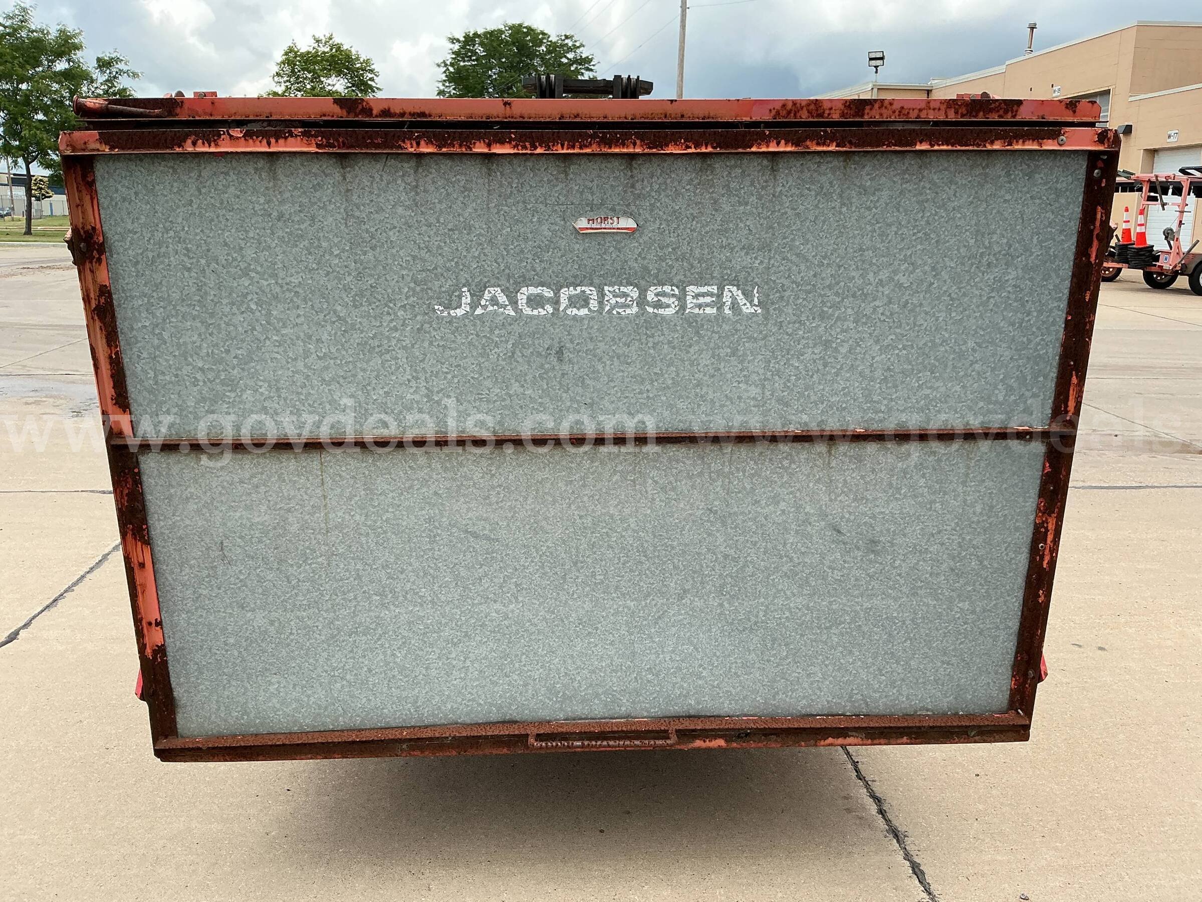 Jacobsen Lawn Sweeper Jacobsen 720E Government Surplus Auction - Photo #4