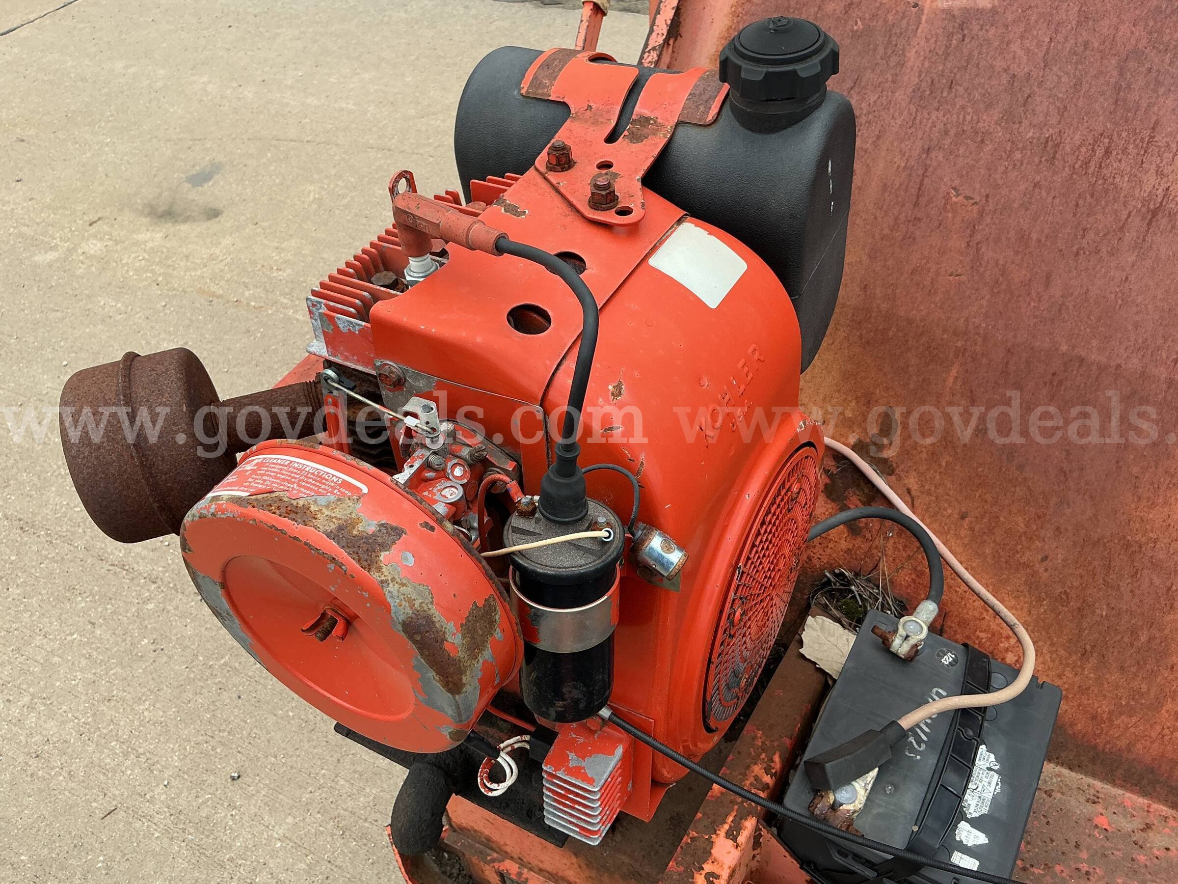 Jacobsen Lawn Sweeper Jacobsen 720E Government Surplus Auction - Photo #6