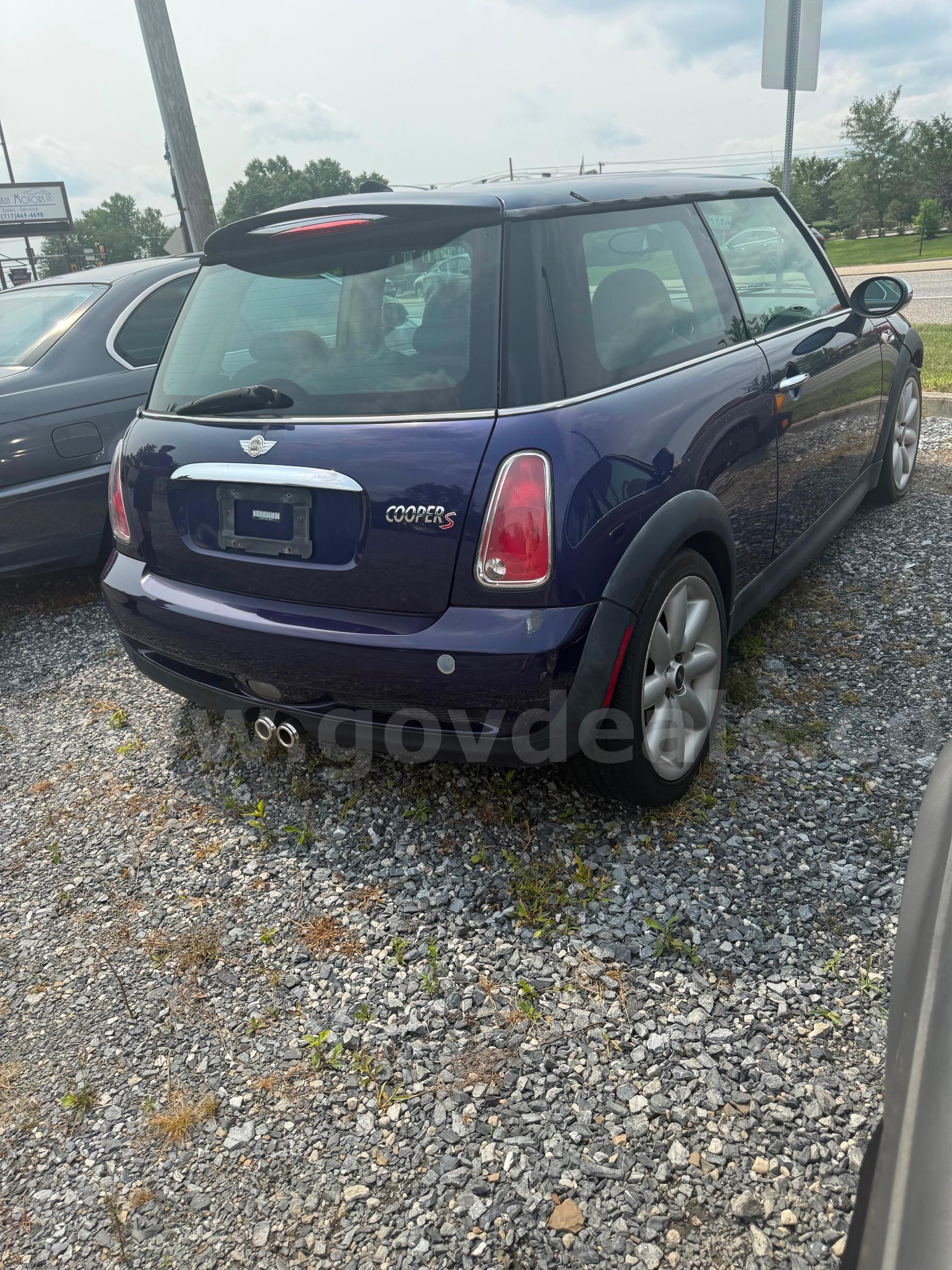2005 Mini Cooper Mini Cooper Government Surplus Auction - Photo #6