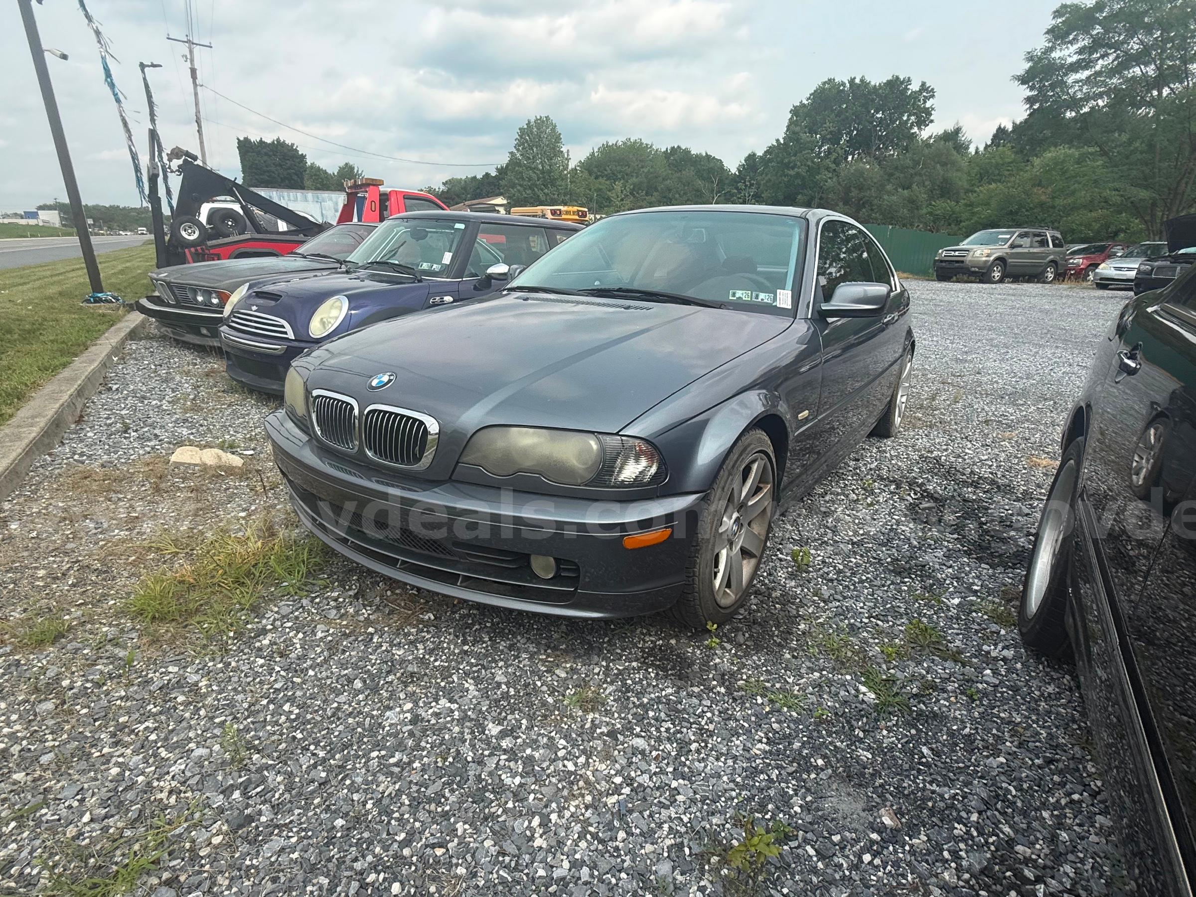 2002 BMW 3-Series BMW 3-Series Government Surplus Auction - Primary Photo