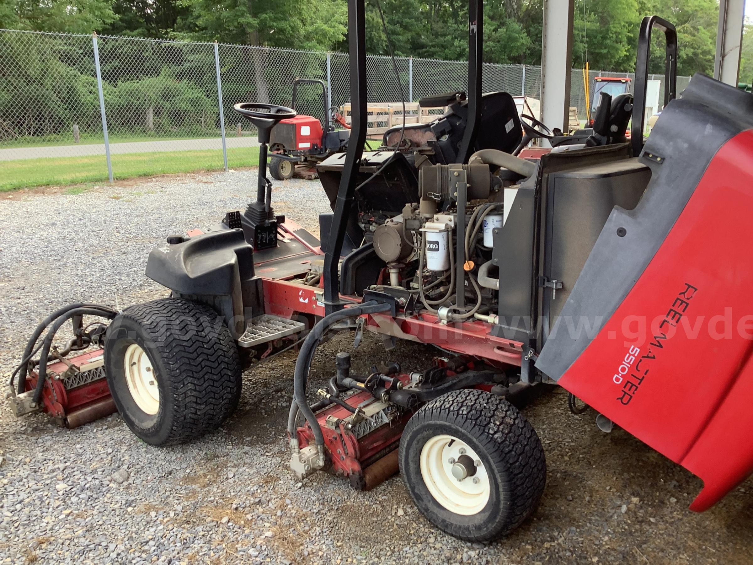 Toro 5510-D 03607a Toro 5510 Government Surplus Auction - Photo #3