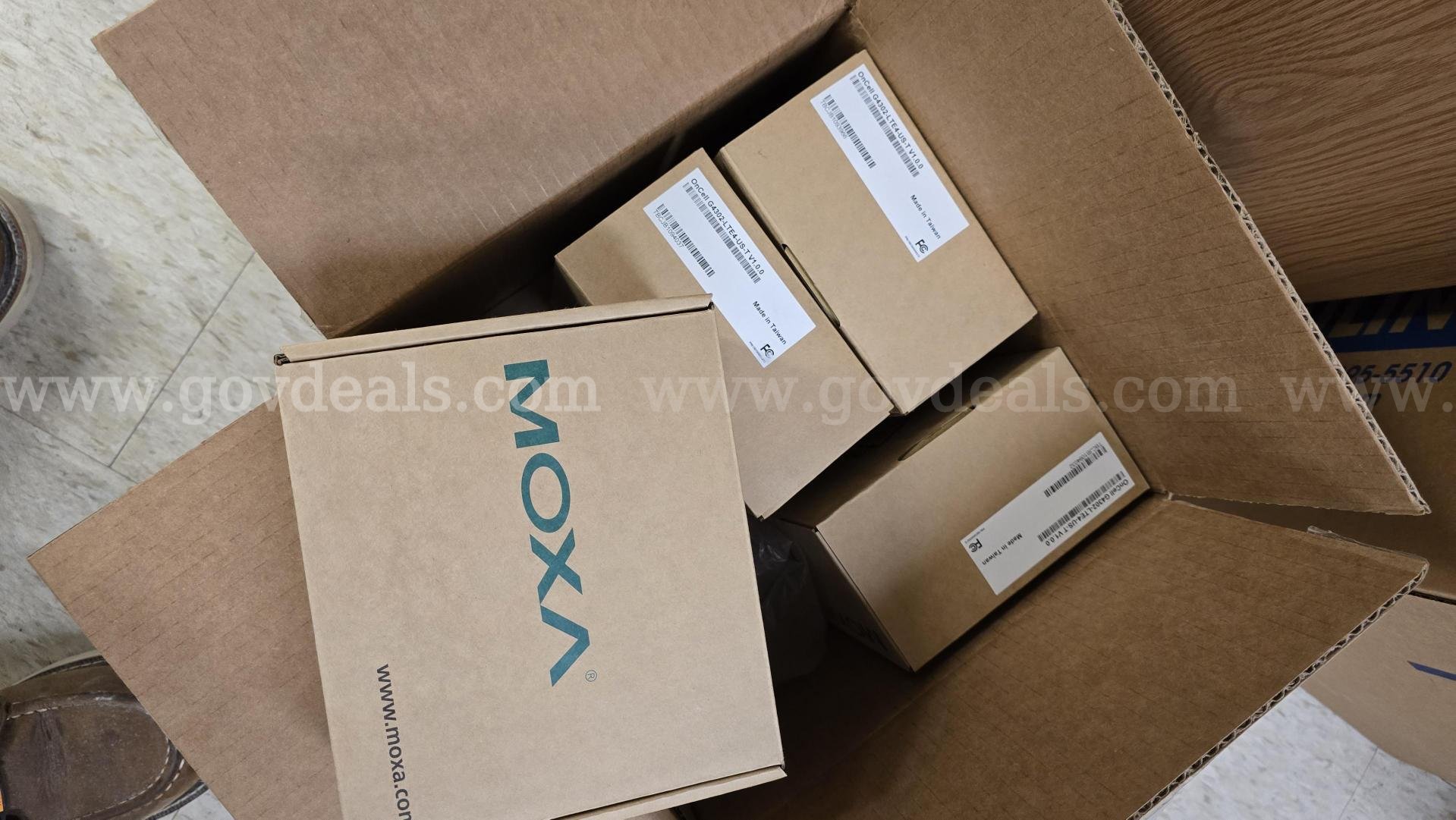 SCADA Network Equipment MOXA  Government Surplus Auction - Photo #4