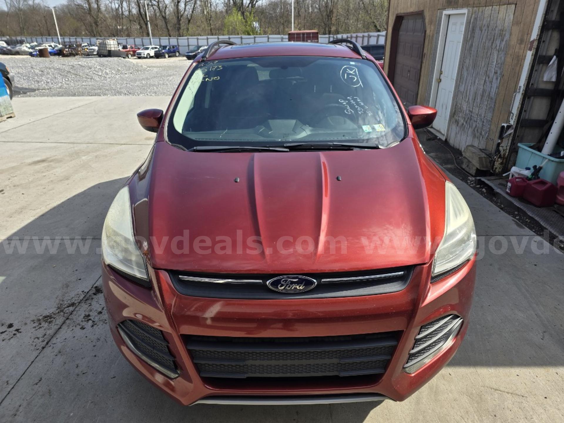 2014 Ford Escape Ford Escape Government Surplus Auction - Photo #2