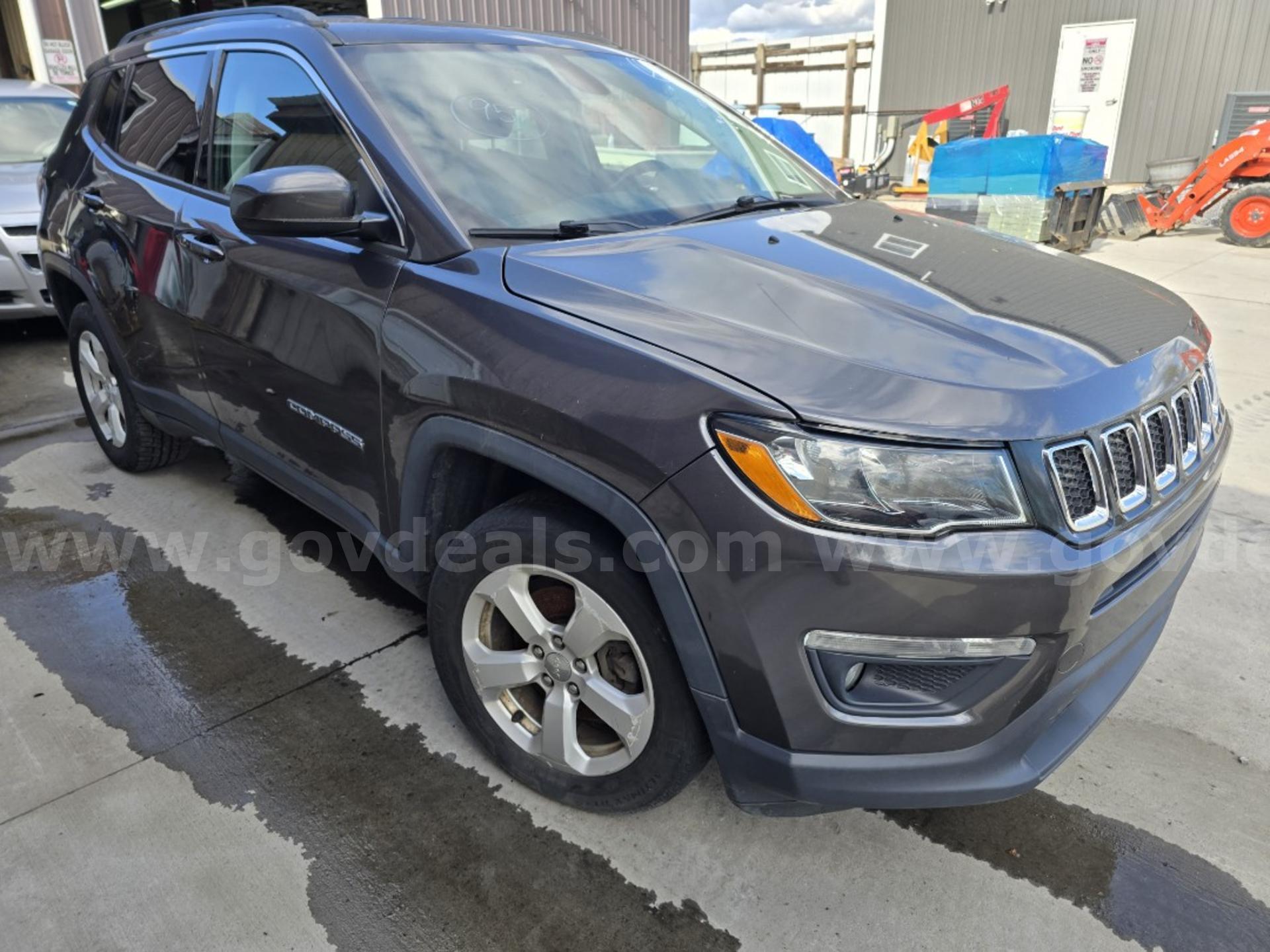 2018 Jeep Compass Jeep Compass Government Surplus Auction - Photo #2