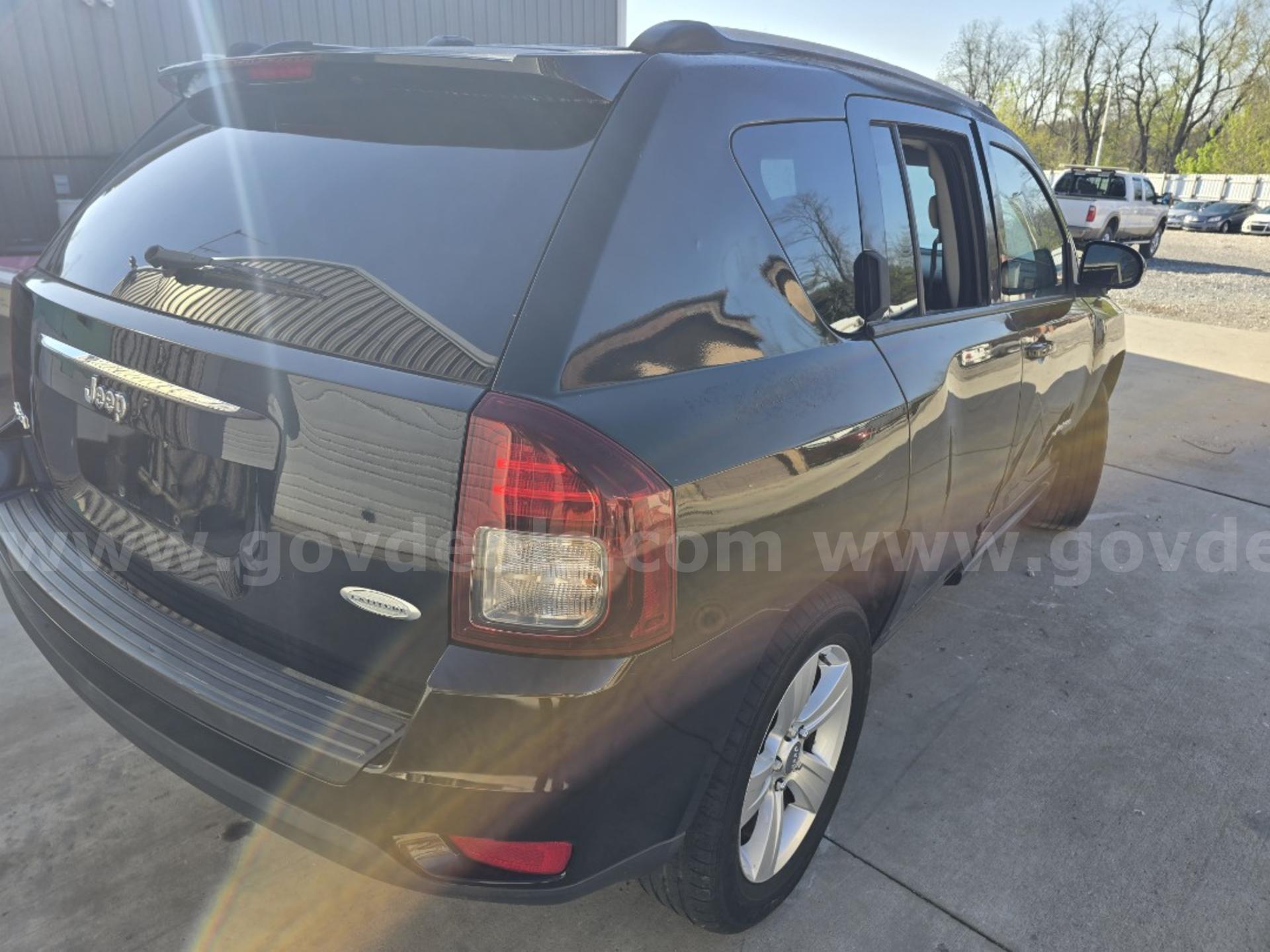 2014 Jeep Compass Jeep Compass Government Surplus Auction - Photo #3