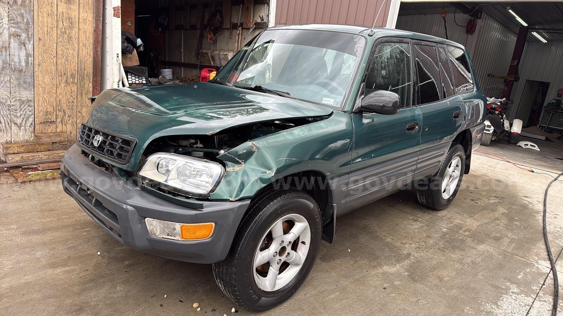 1998 Toyota RAV4 Toyota RAV4 Government Surplus Auction - Primary Photo