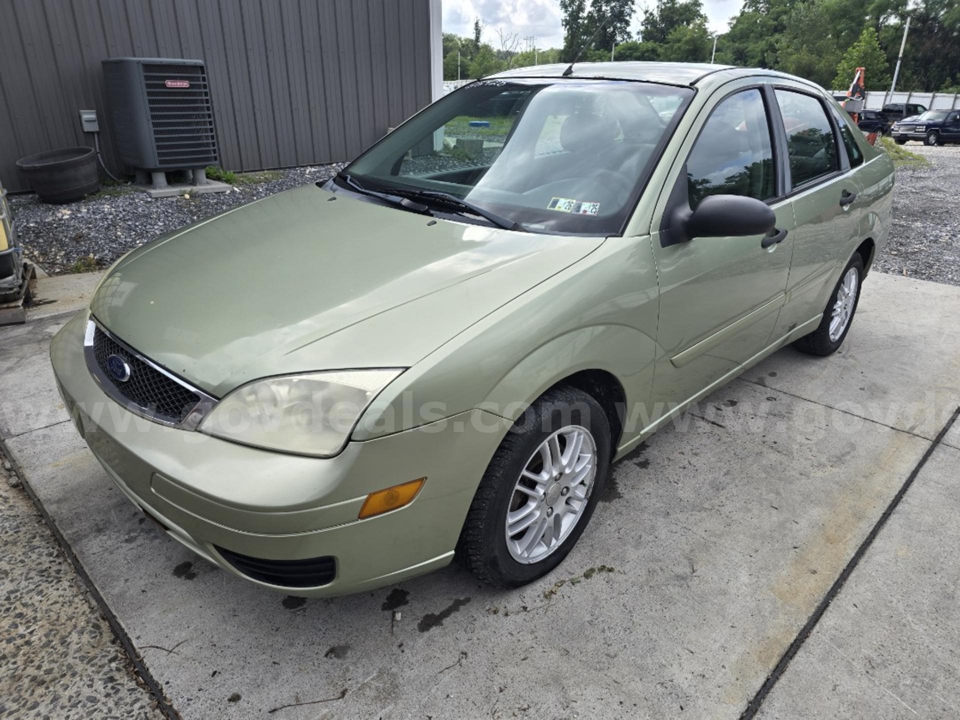 2007 Ford Focus ZX4 S Ford Focus Government Surplus Auction - Primary Photo