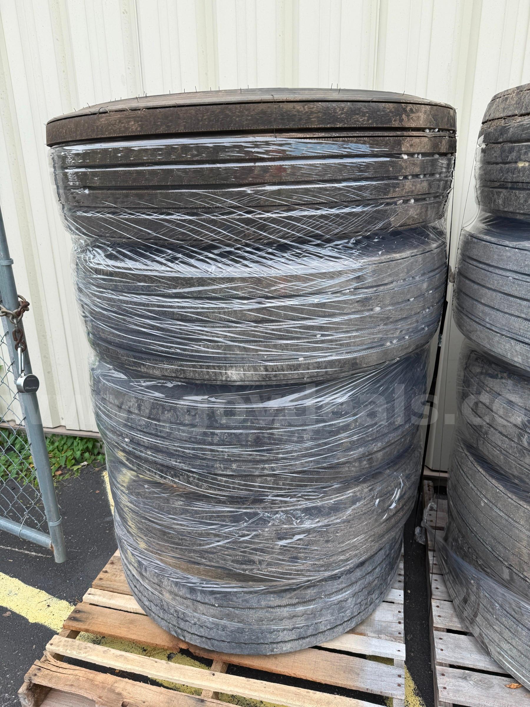32 Firestone FS591 295/75R22.5 School Bus / Semi Truck Steer Tires on Steel Wheels – Virgin Take-Offs FS591 FS591 Government Surplus Auction - Photo #2