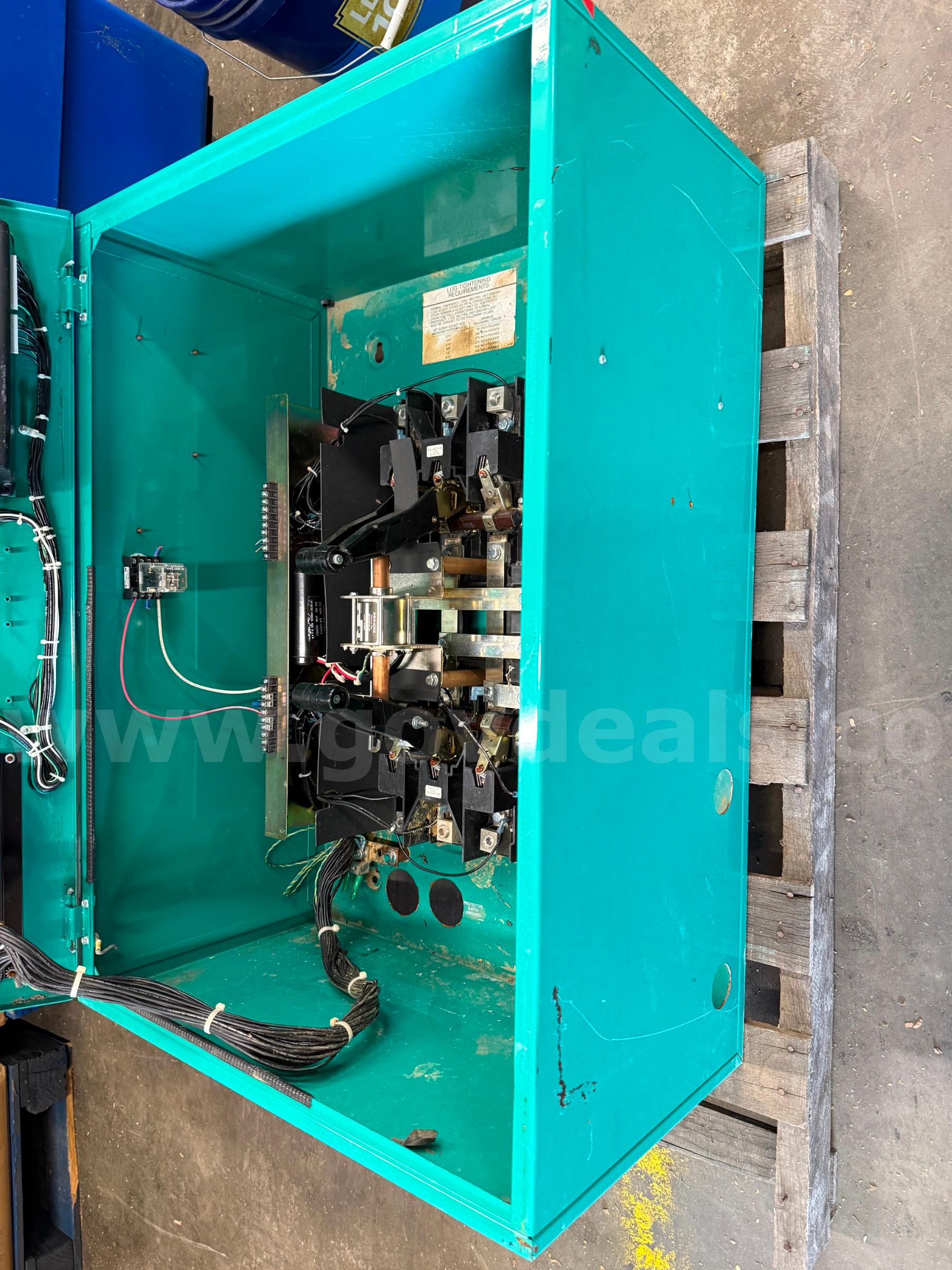 Cummins / Onan OT150 150 Amp Automatic Transfer Switch – 240V – 3 Pole – Power Sentry Cummins OT150 Government Surplus Auction - Photo #5