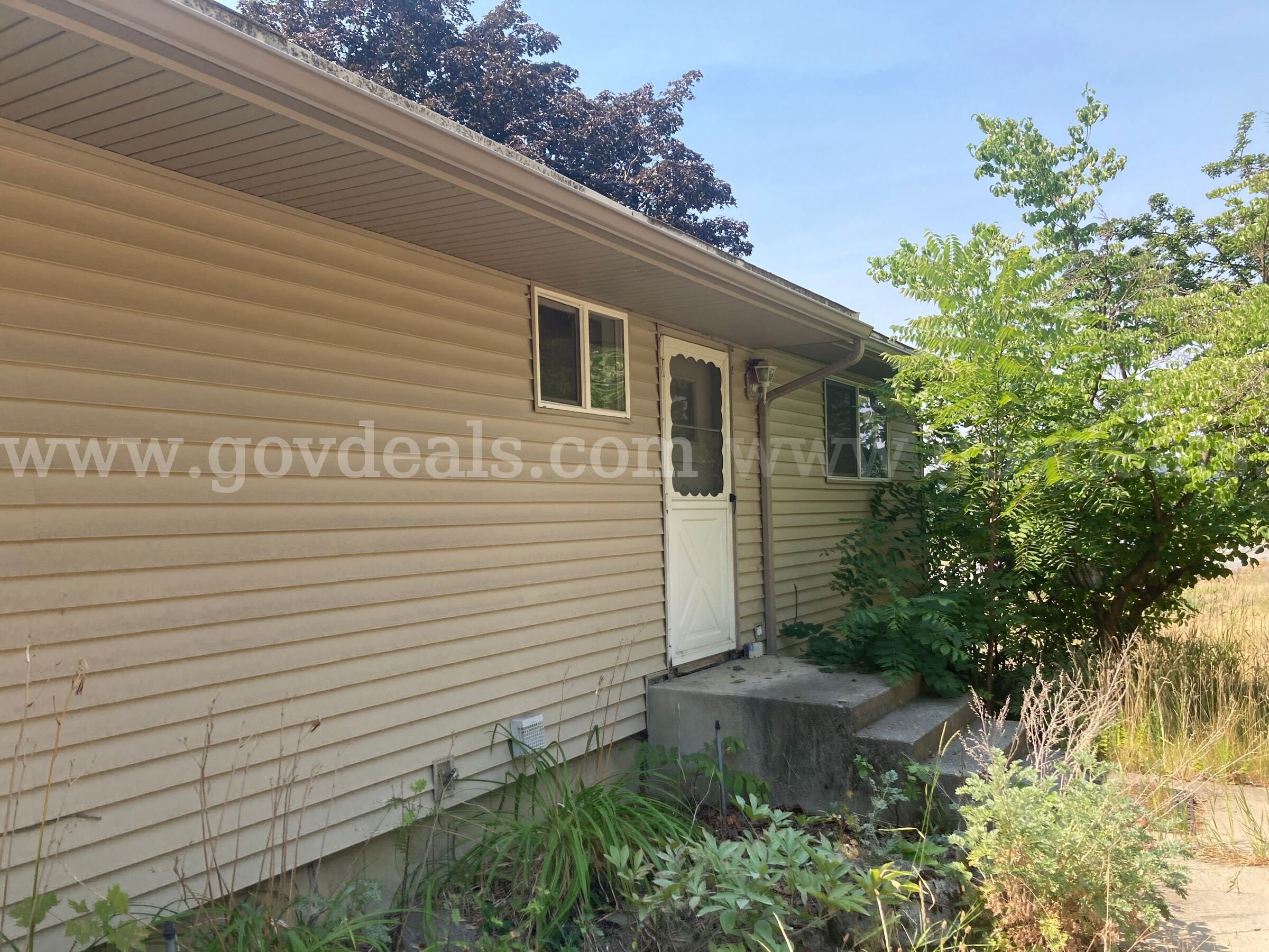 5215 N. Sullivan Road, Spokane, Washington - 2 Bed, 2 Bath House  5215 Government Surplus Auction - Photo #6