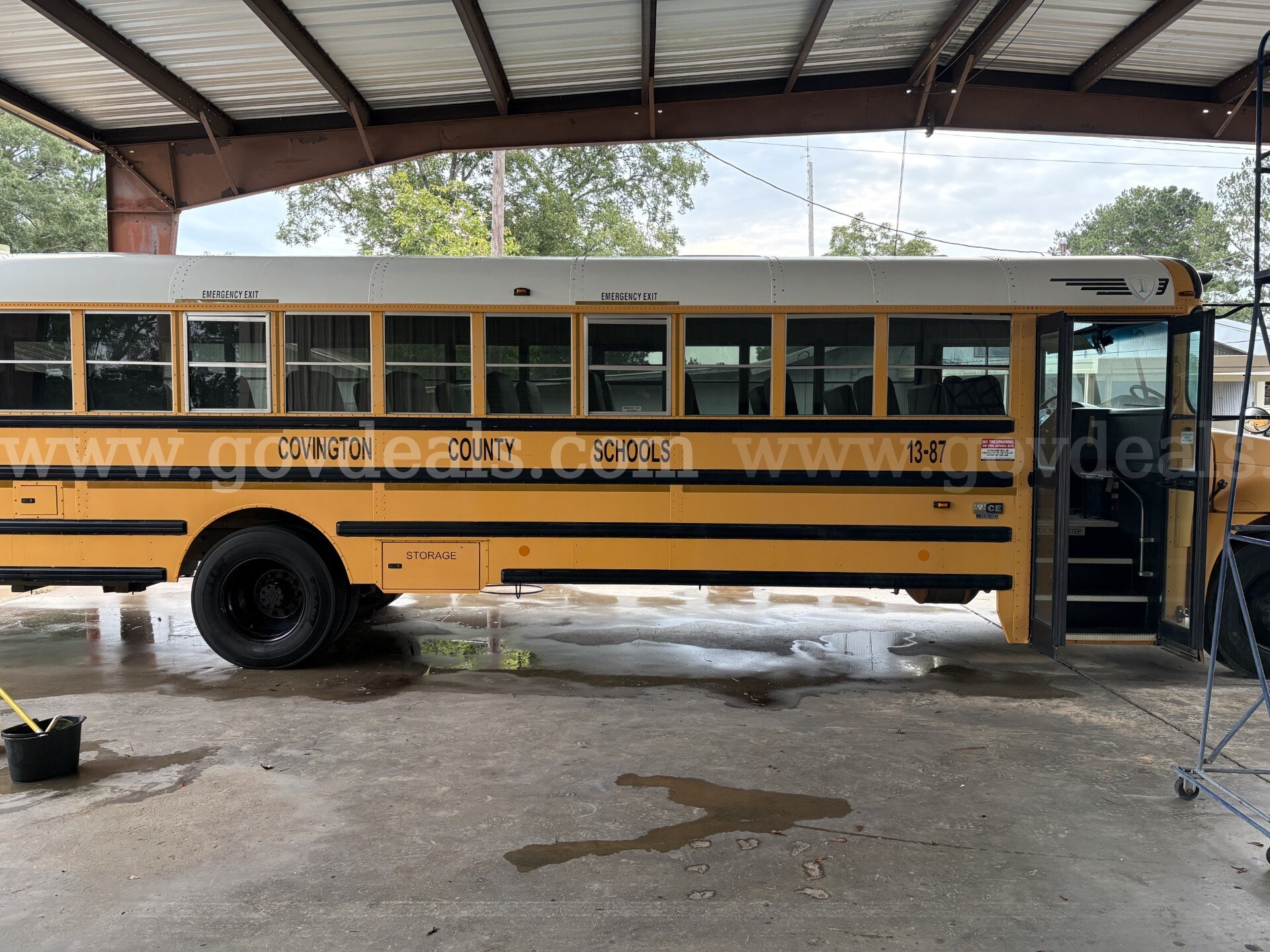 2013 International 3000 International 3000 Government Surplus Auction - Photo #2