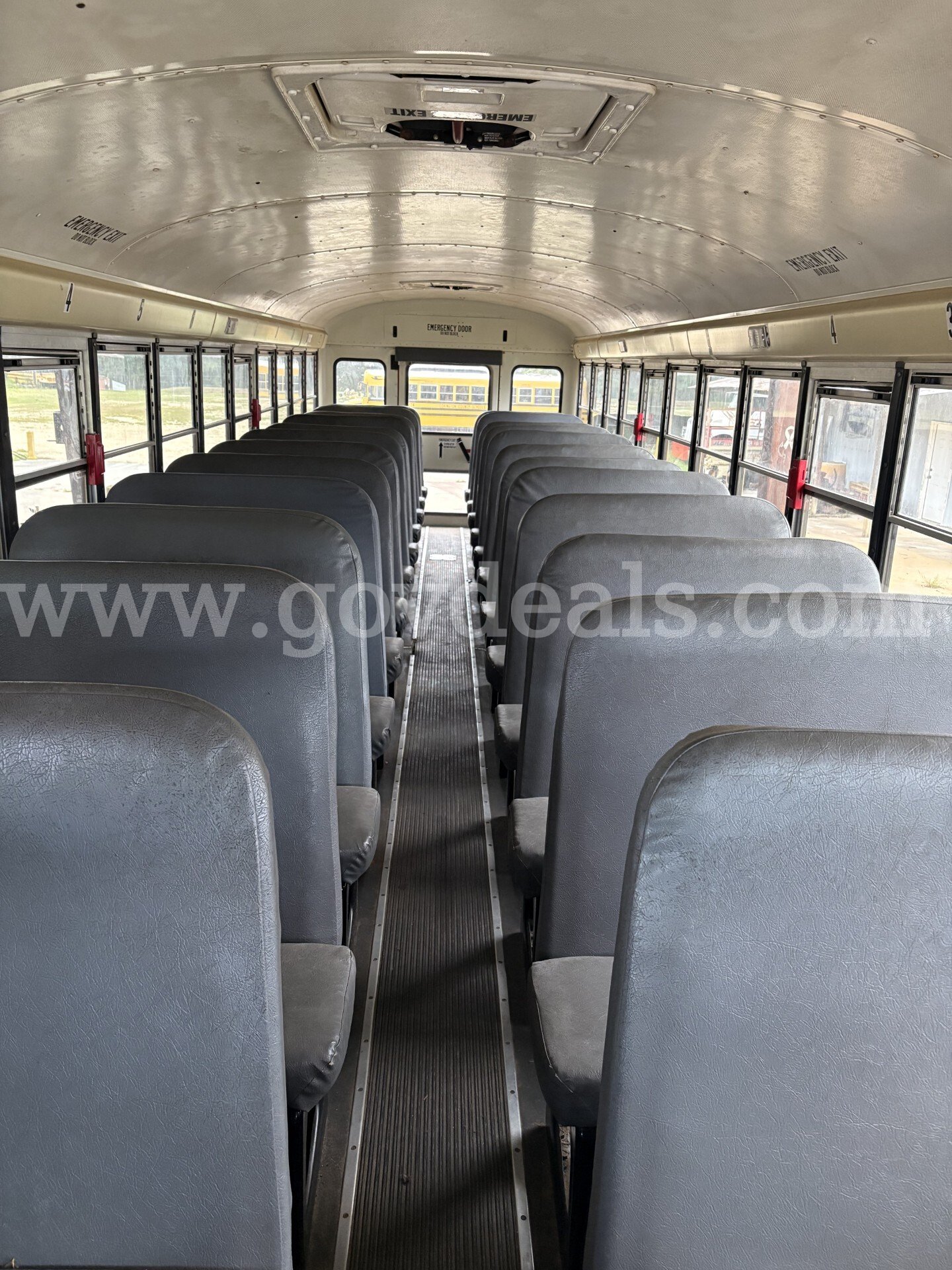 2013 International 3000 International 3000 Government Surplus Auction - Photo #4