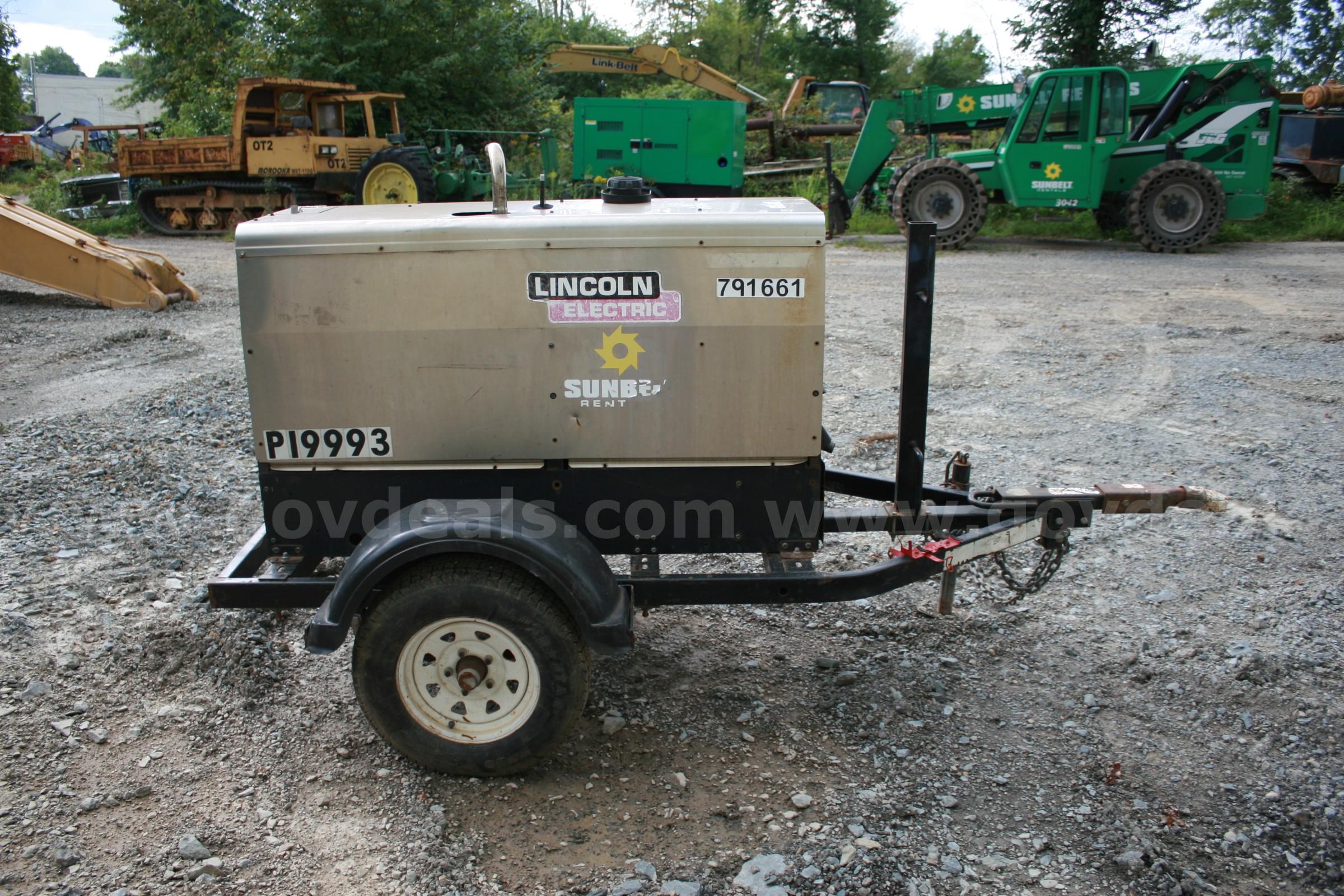 2014 Lincoln Electric Vantage 300 Diesel Welder Generator Lincoln 300 Government Surplus Auction - Photo #6
