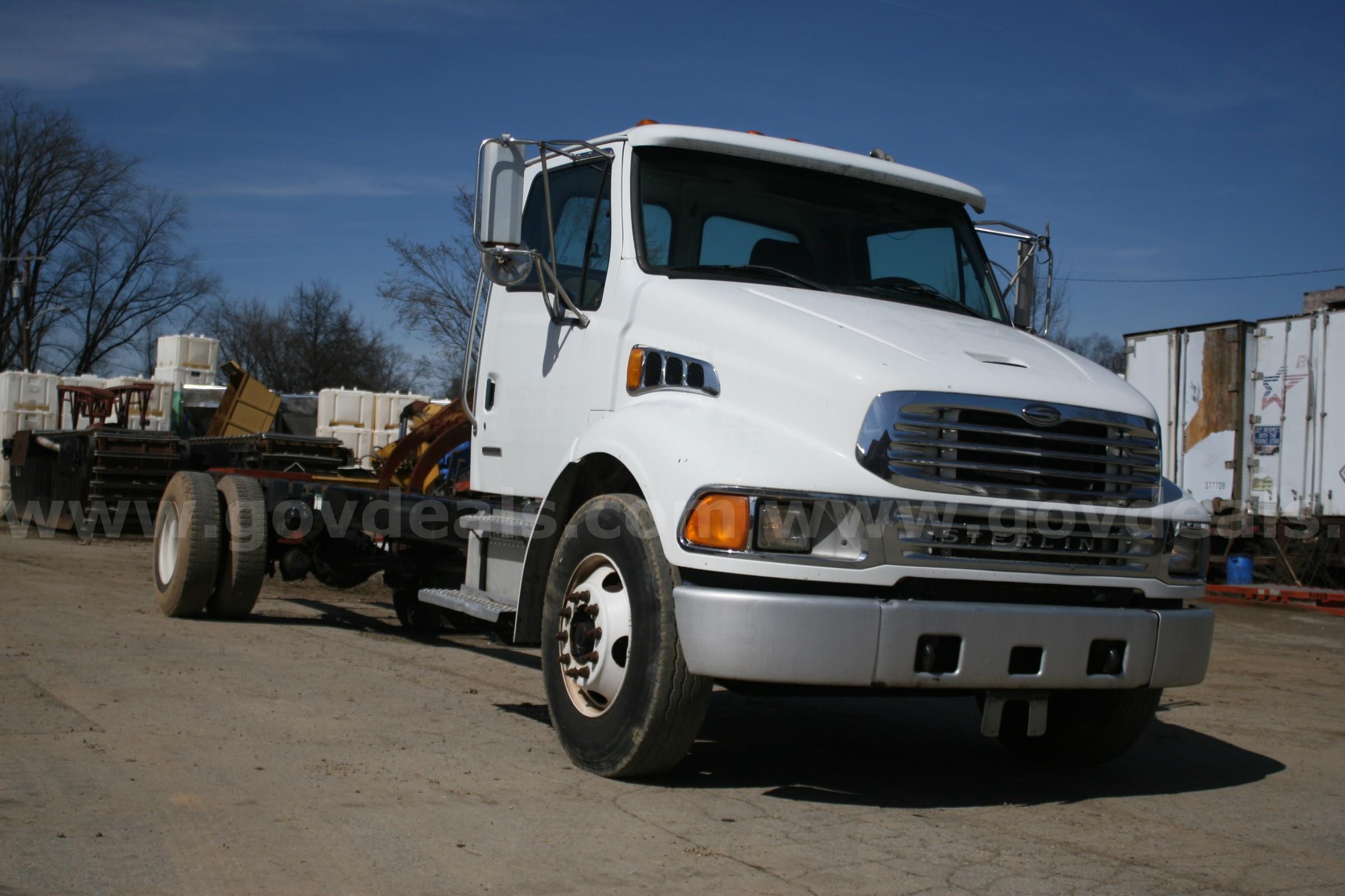 2007 Sterling Acterra Straight Truck Sterling Acterra Government Surplus Auction - Photo #3