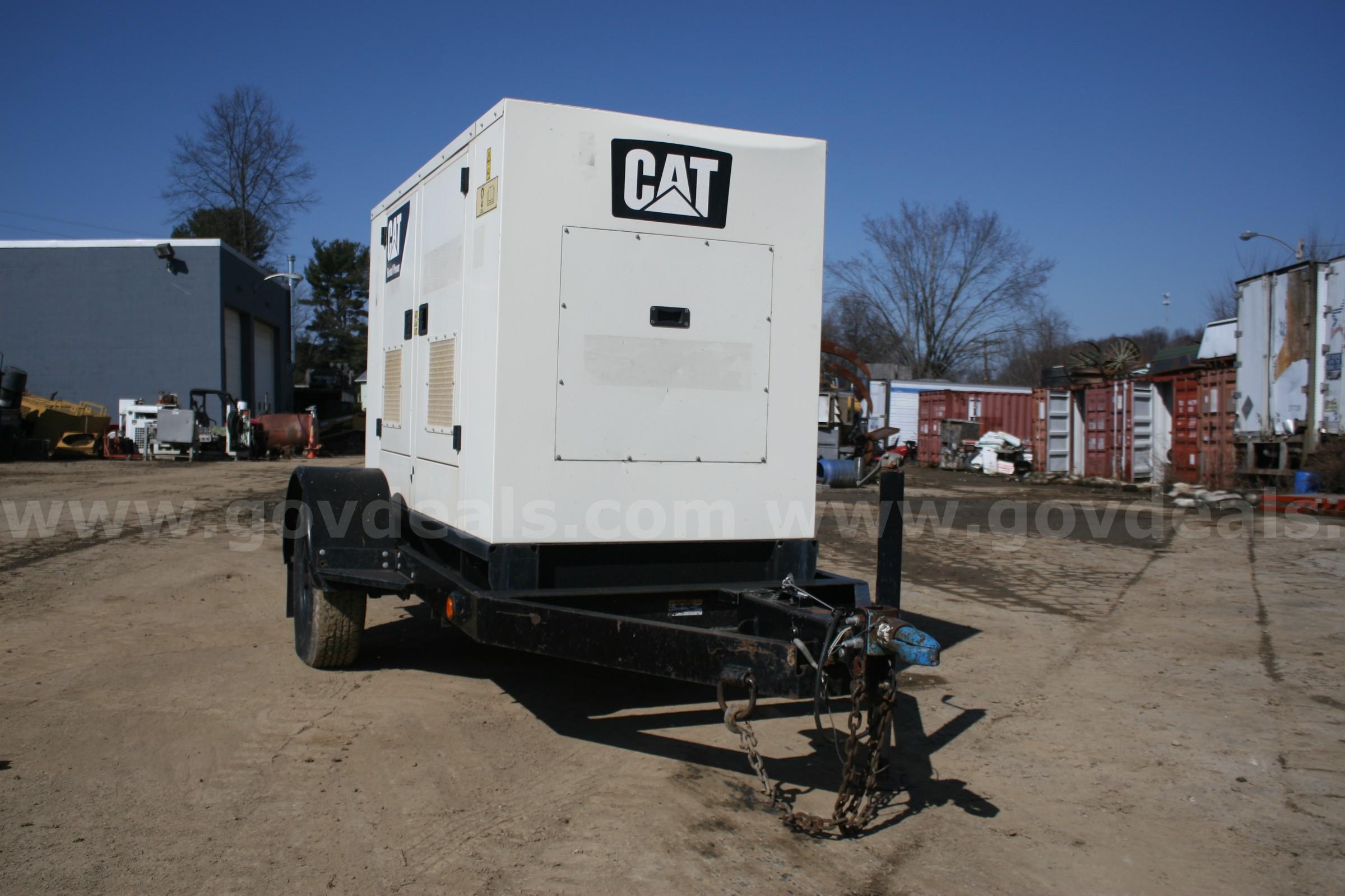 2015 Caterpillar XQ30-8 Diesel Generator Caterpillar XQ30-8 Government Surplus Auction - Photo #2