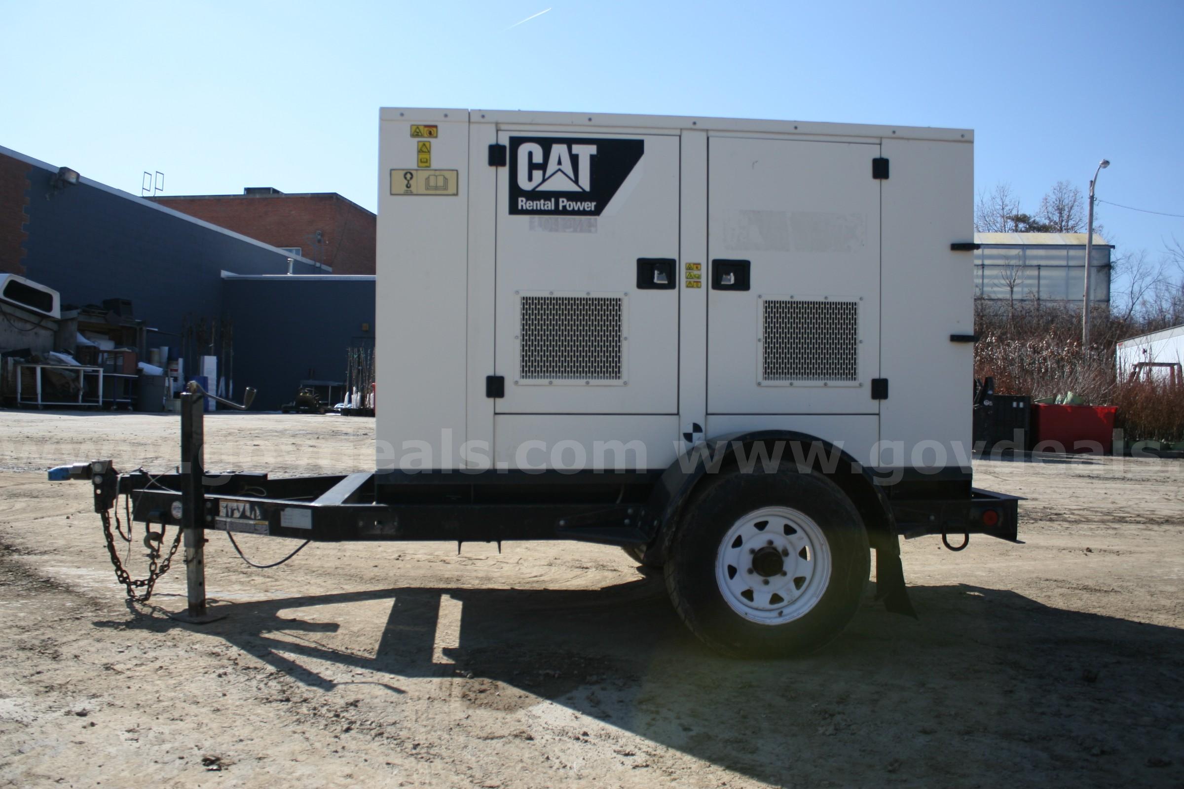 2015 Caterpillar XQ30-8 Diesel Generator Caterpillar XQ30-8 Government Surplus Auction - Photo #4