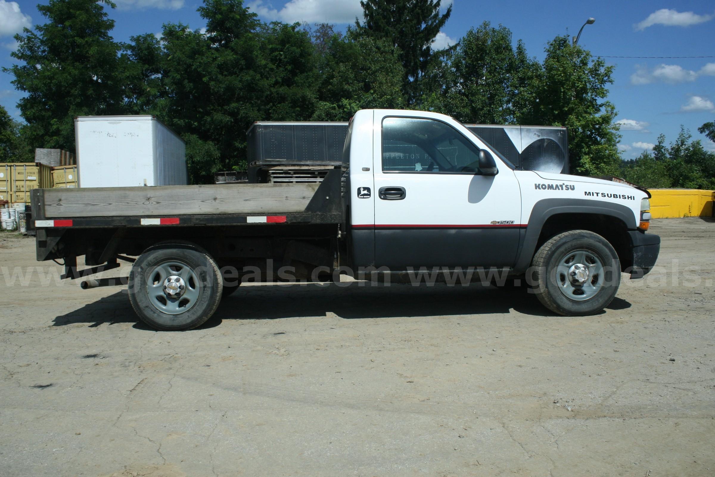 2001 Chevrolet Silverado 1500 8ft Bed 4WD Chevrolet Silverado Government Surplus Auction - Photo #6